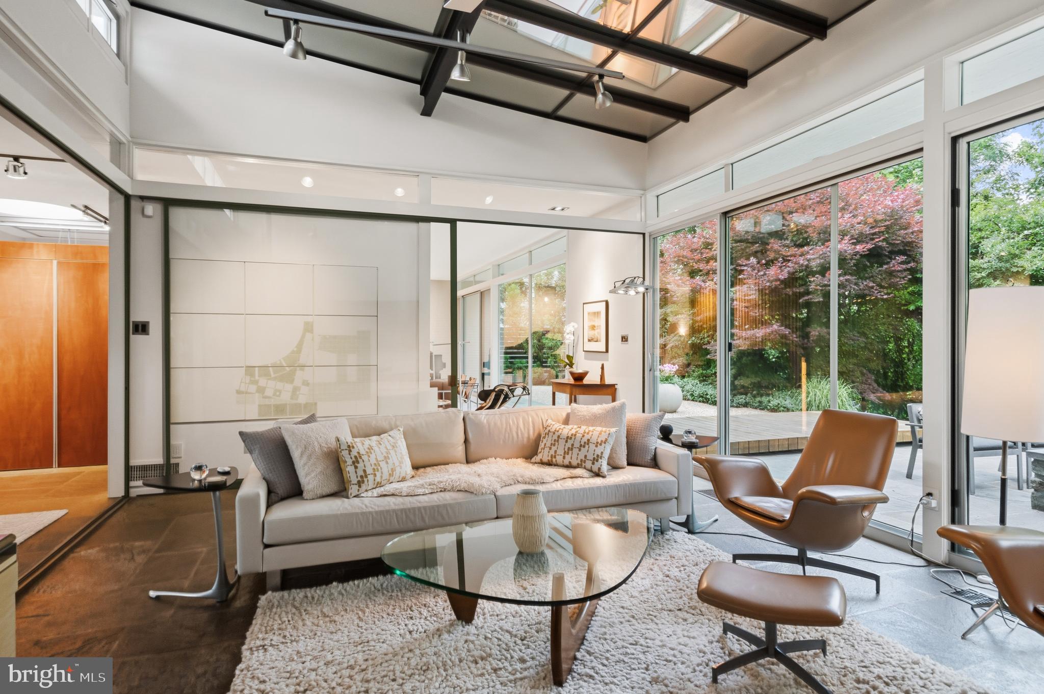 DOVER BALMORAL RIVERWOOD - Residential