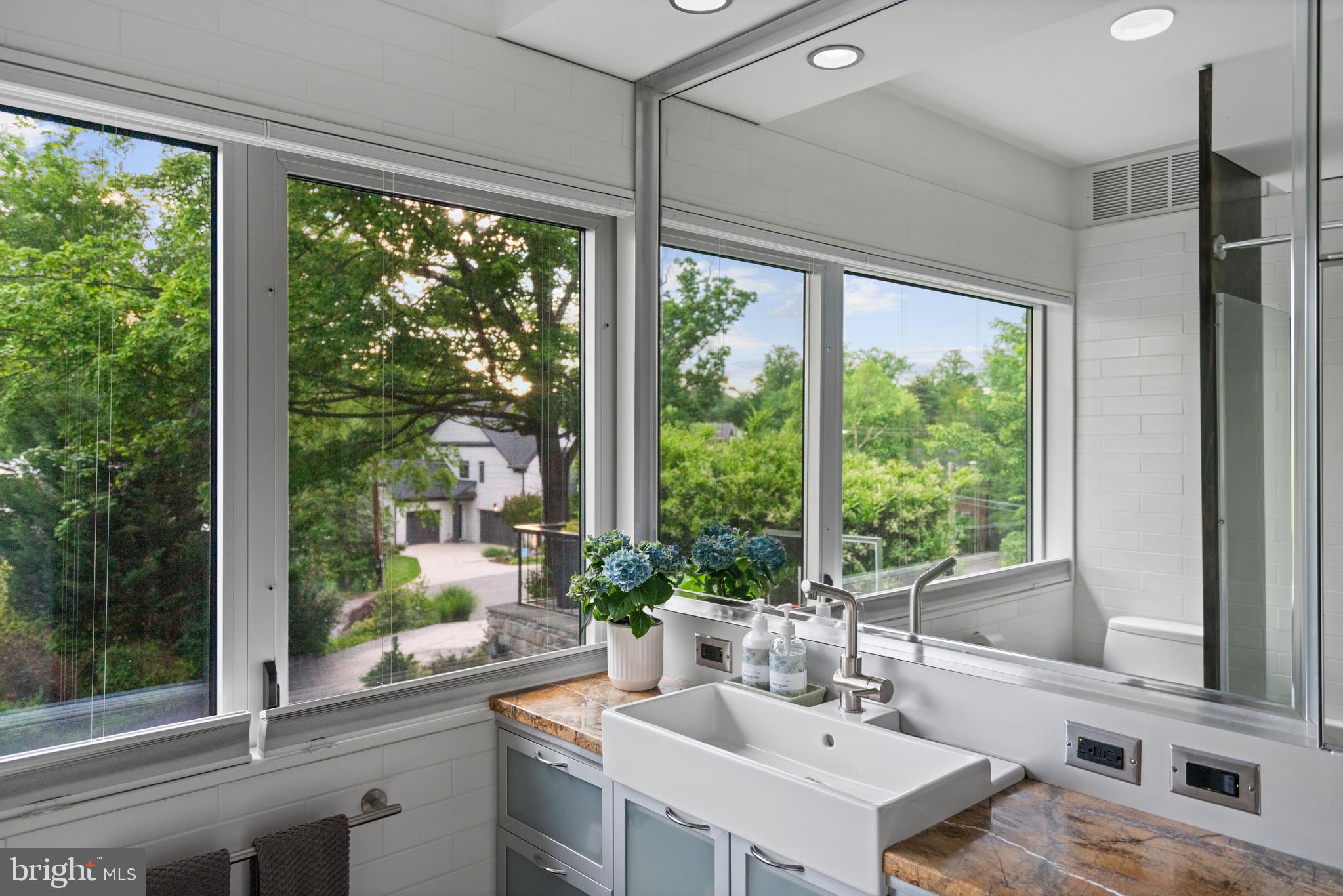 DOVER BALMORAL RIVERWOOD - Residential