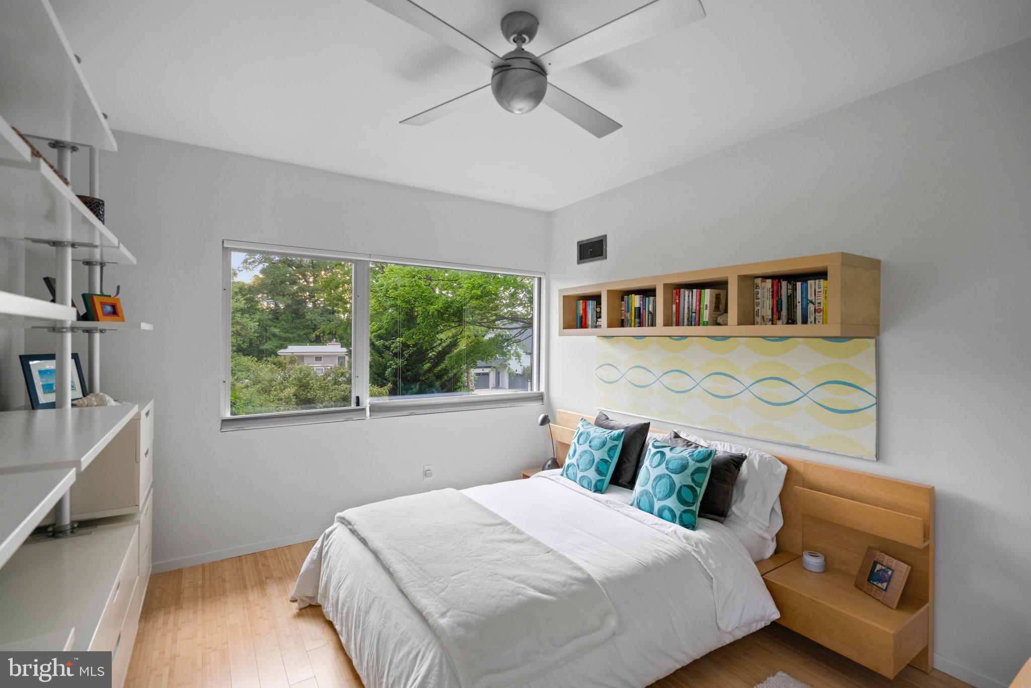 DOVER BALMORAL RIVERWOOD - Residential