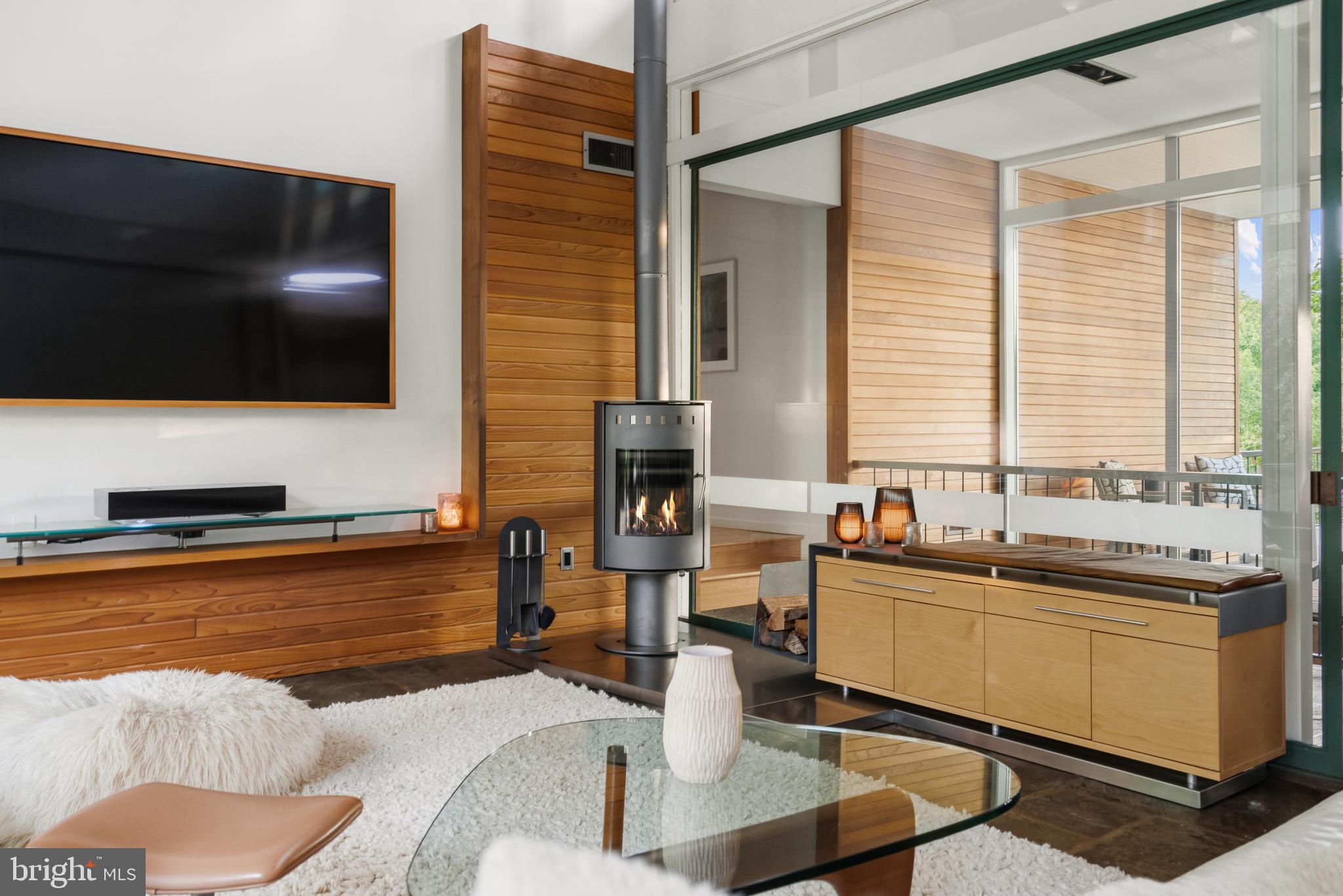 DOVER BALMORAL RIVERWOOD - Residential