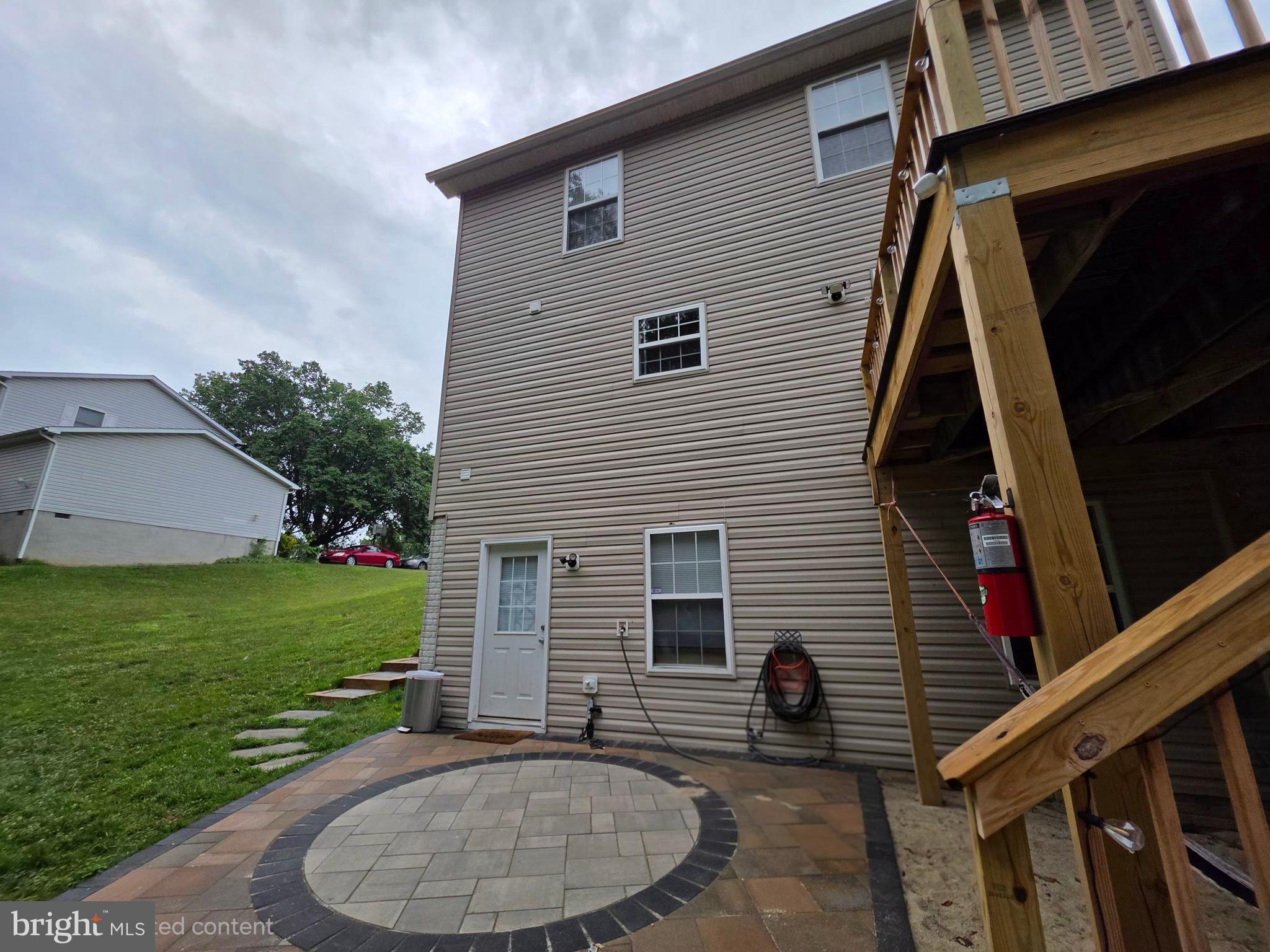 GLENMONT VILLAGE - Residential