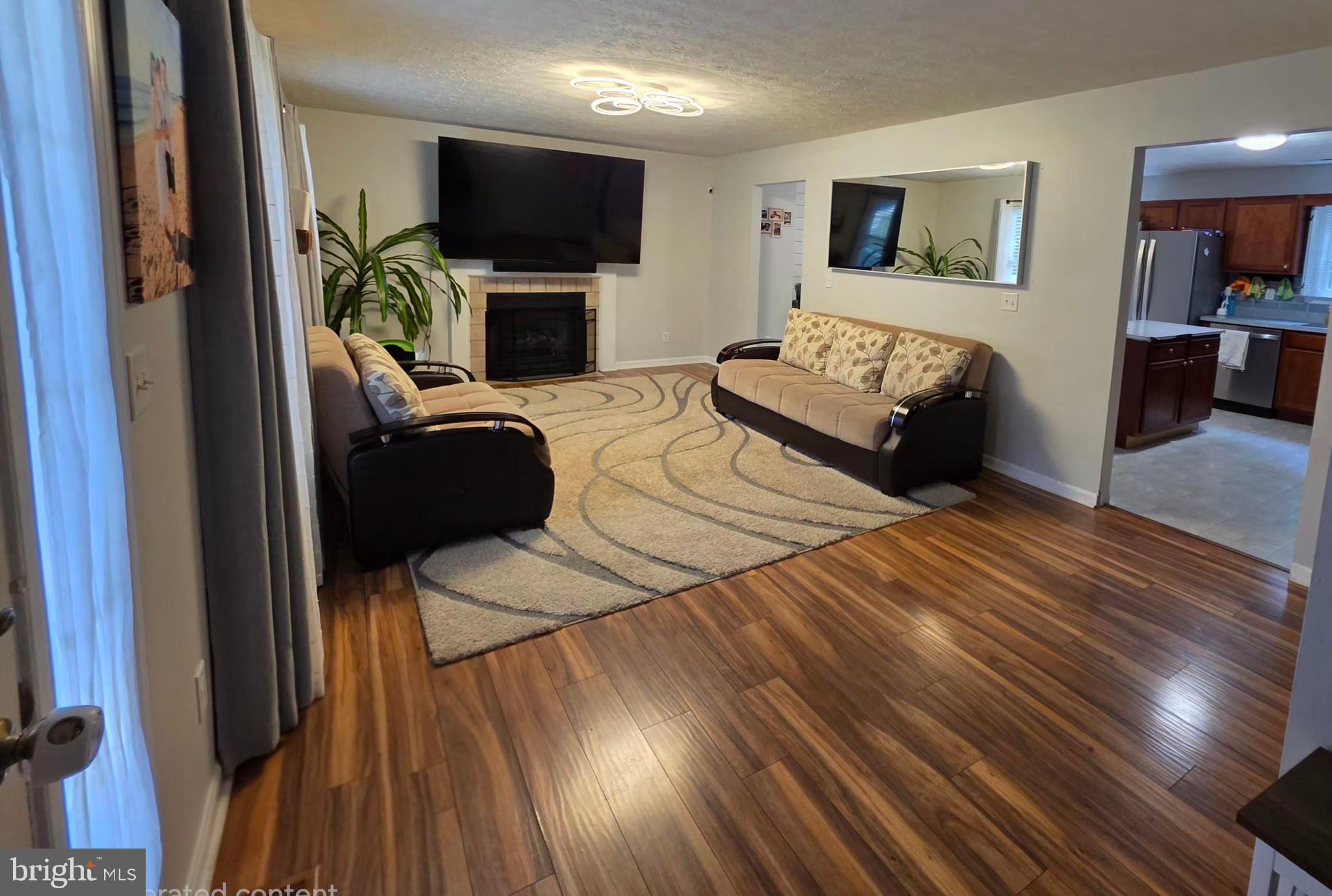 GLENMONT VILLAGE - Residential