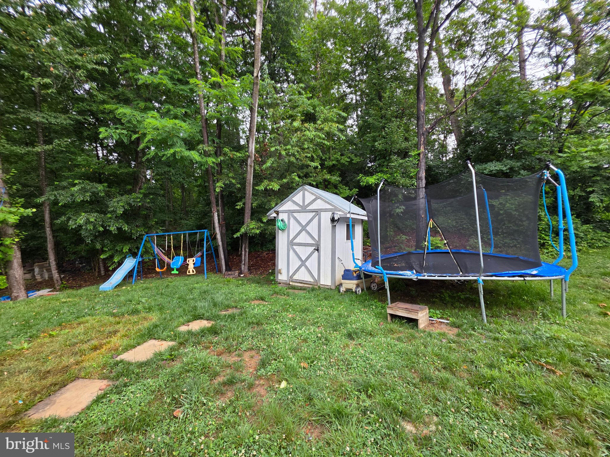 GLENMONT VILLAGE - Residential