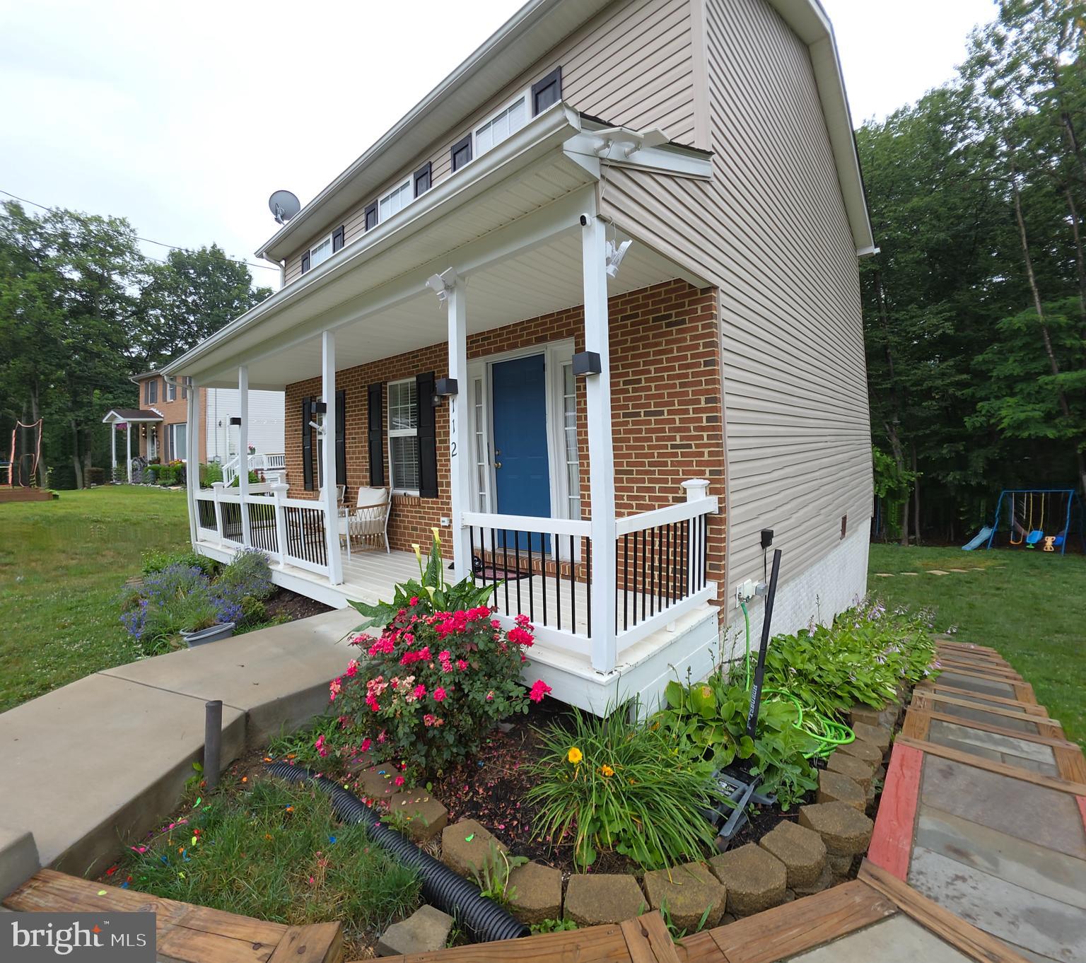 GLENMONT VILLAGE - Residential