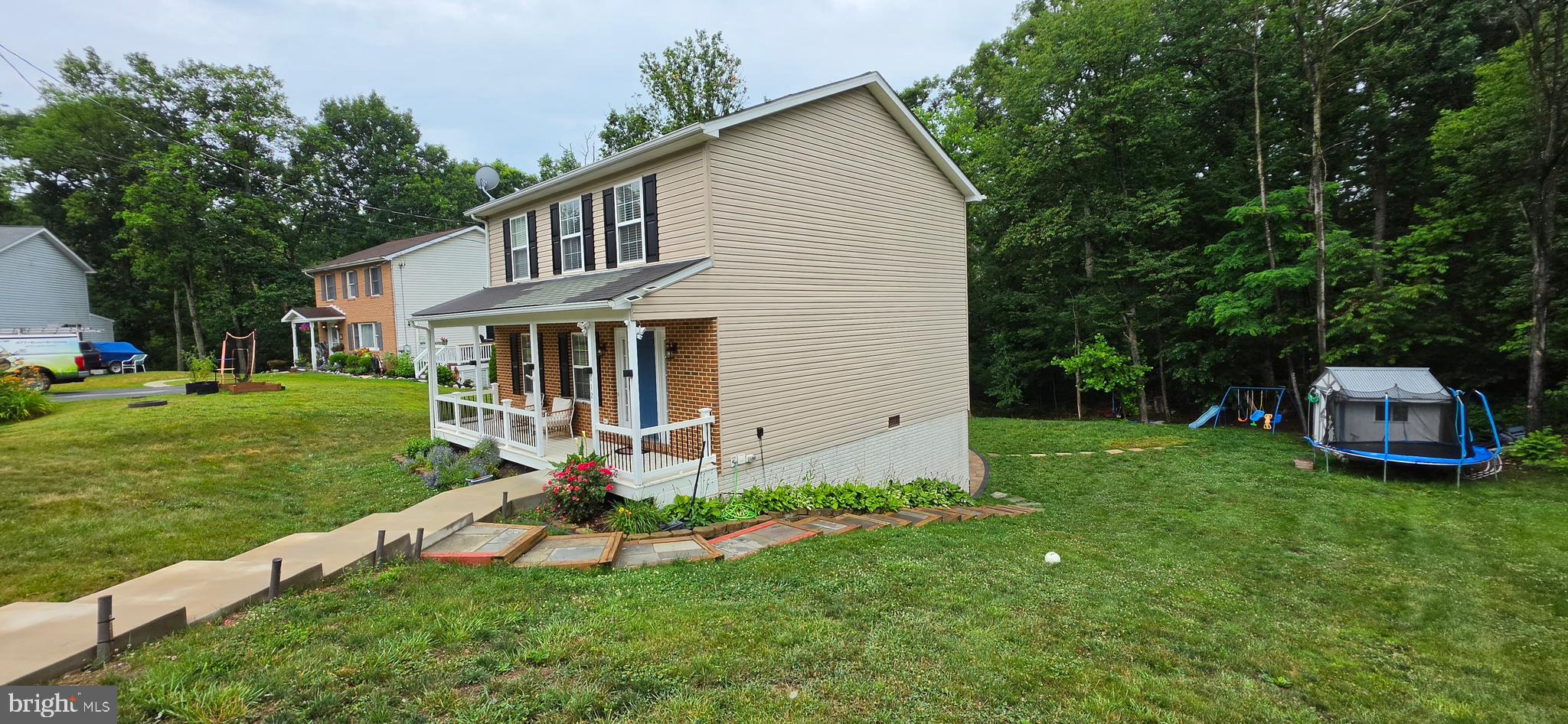 GLENMONT VILLAGE - Residential