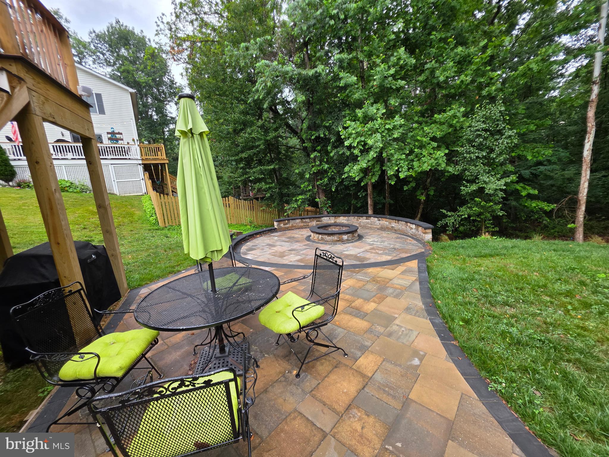 GLENMONT VILLAGE - Residential