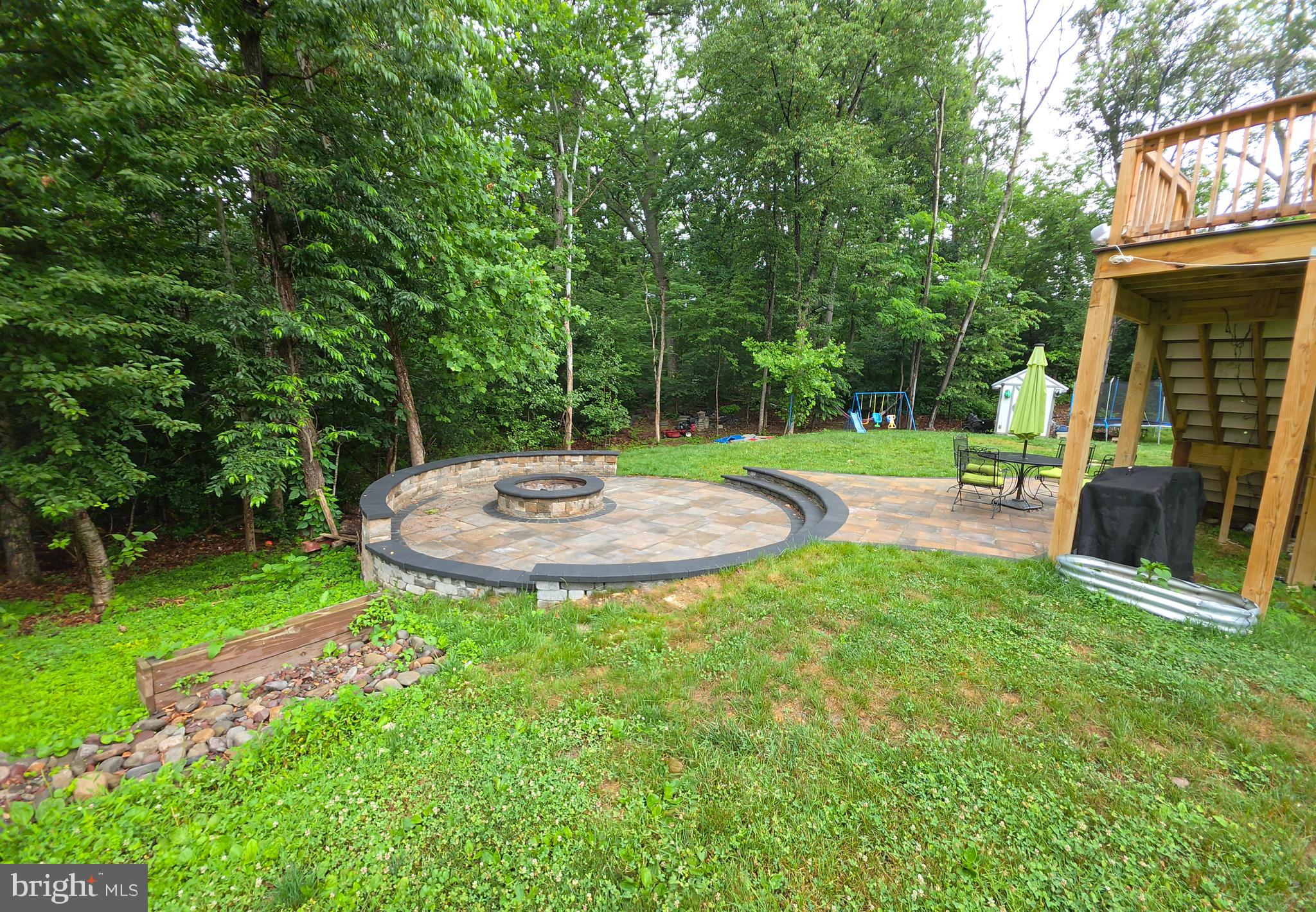 GLENMONT VILLAGE - Residential