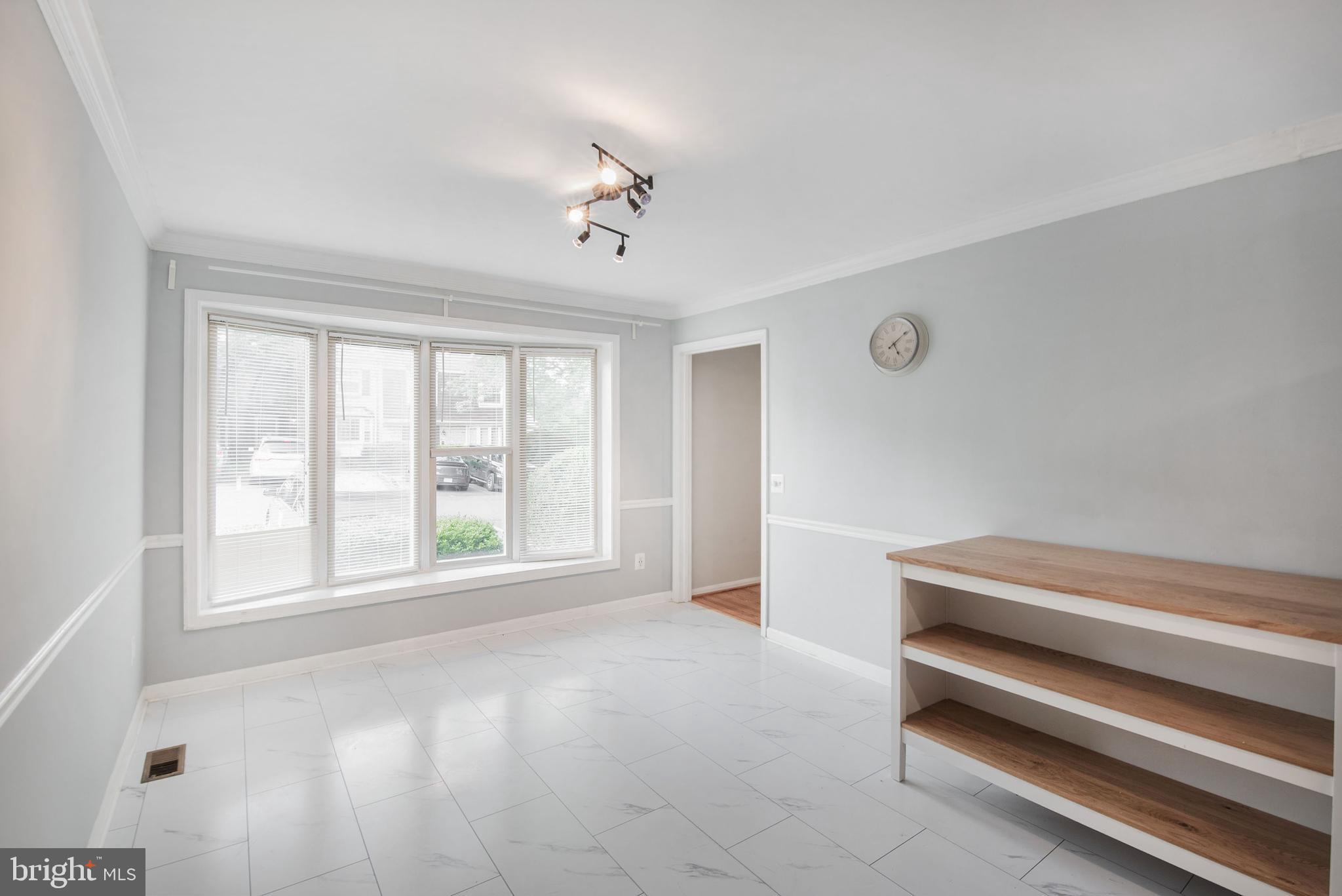 WESTMORELAND SQUARE - Residential