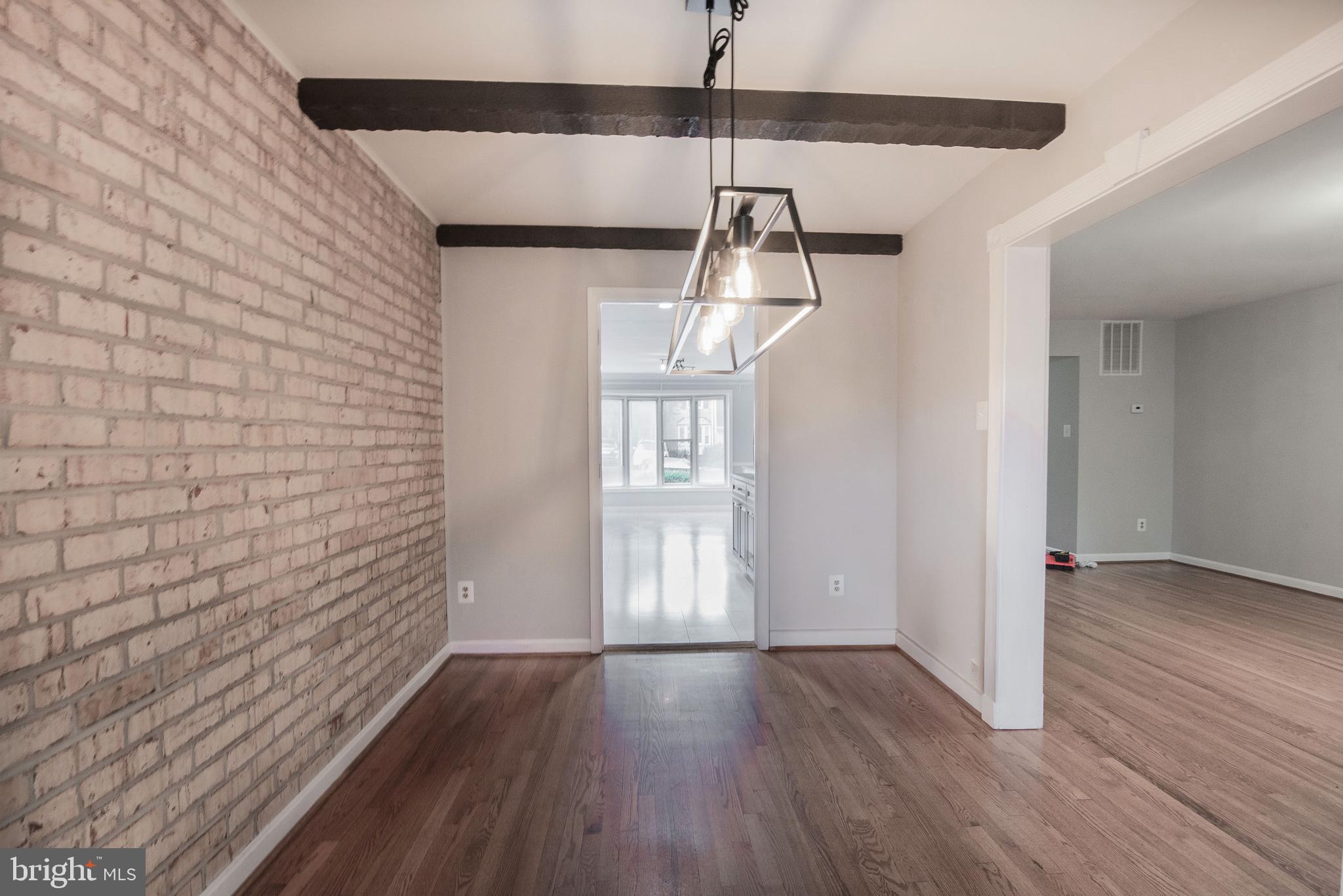 WESTMORELAND SQUARE - Residential