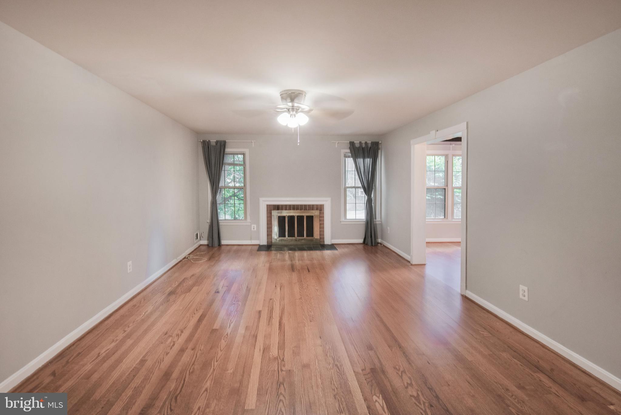 WESTMORELAND SQUARE - Residential
