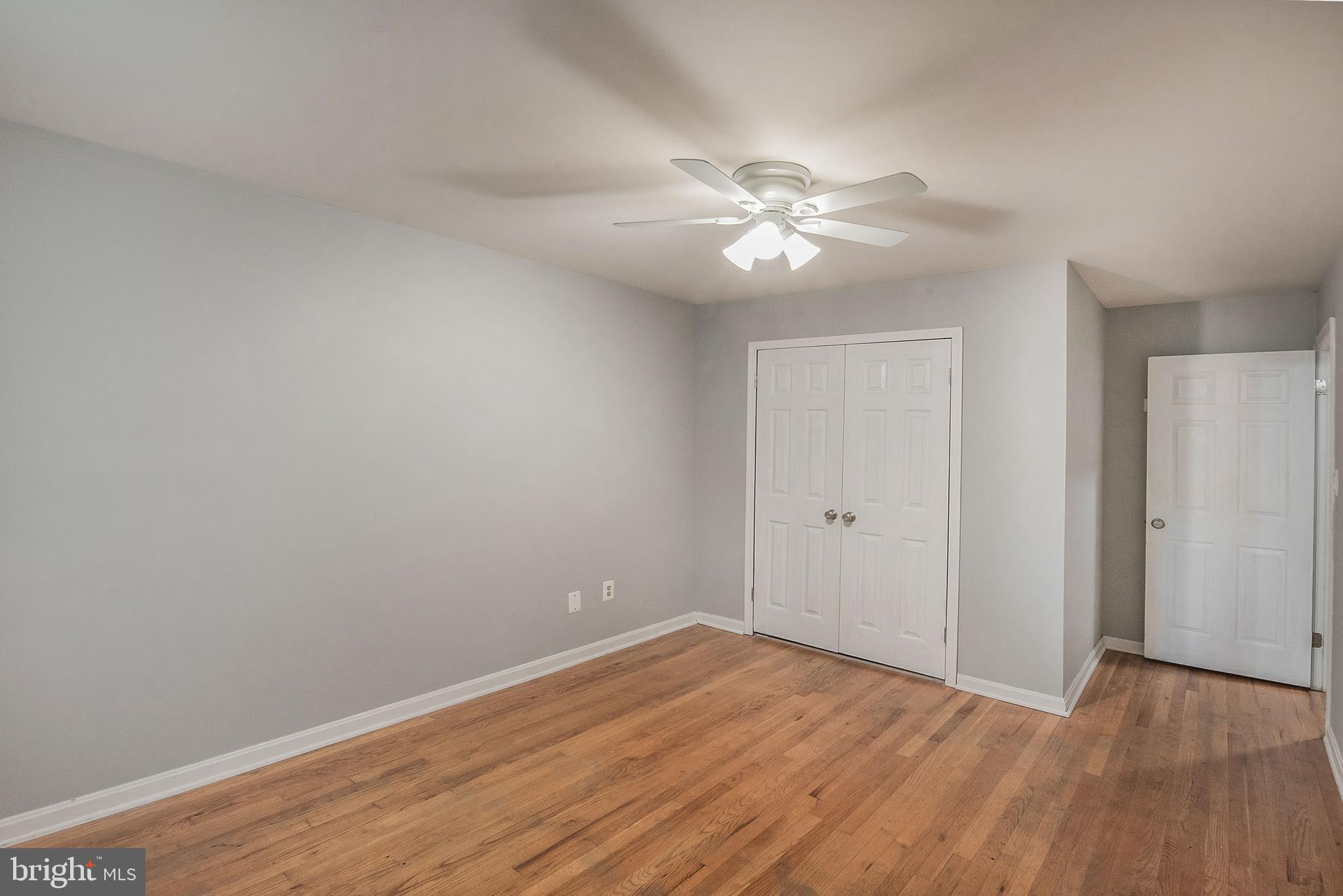 WESTMORELAND SQUARE - Residential