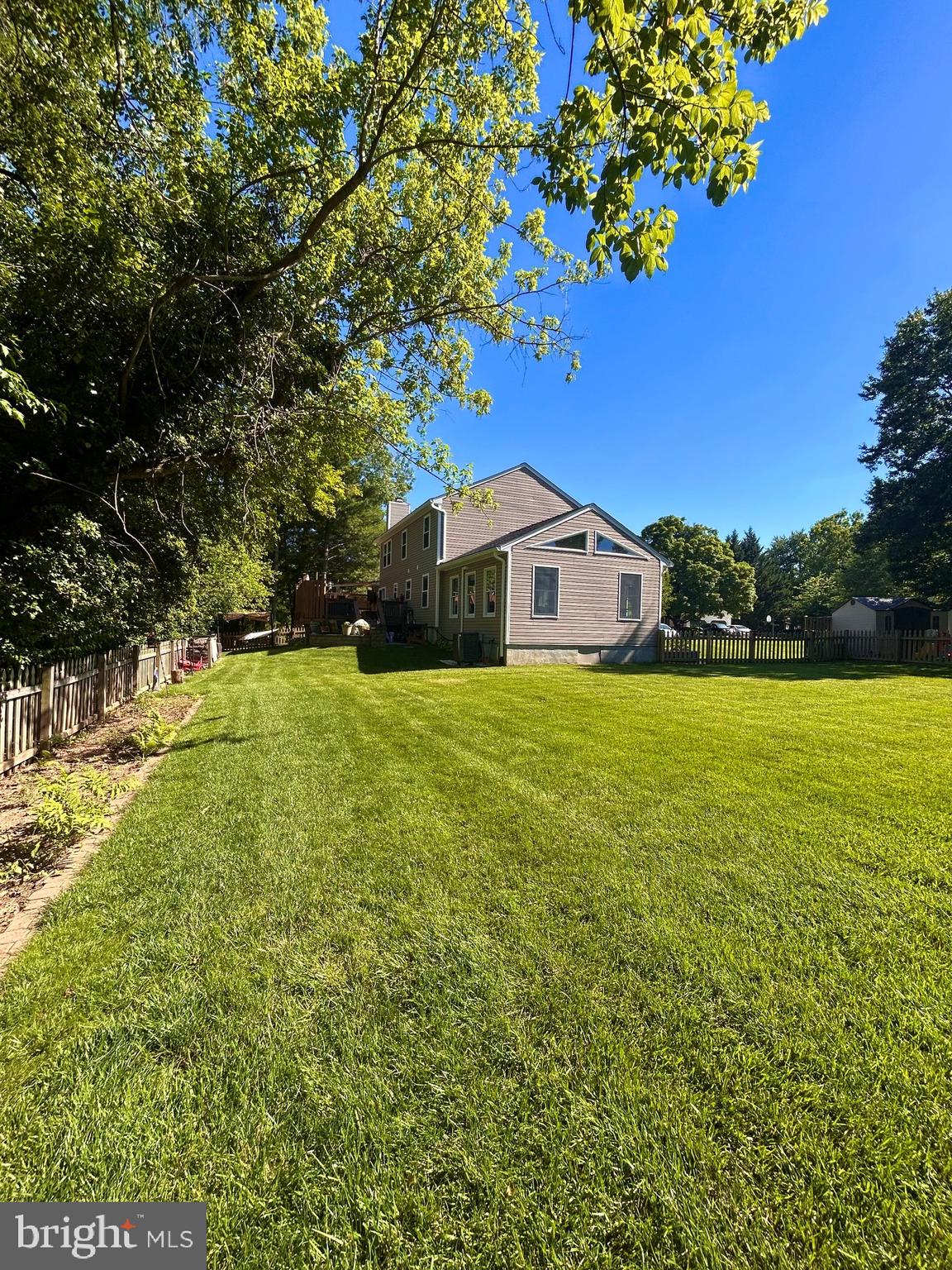 BEECH CREEK - Residential