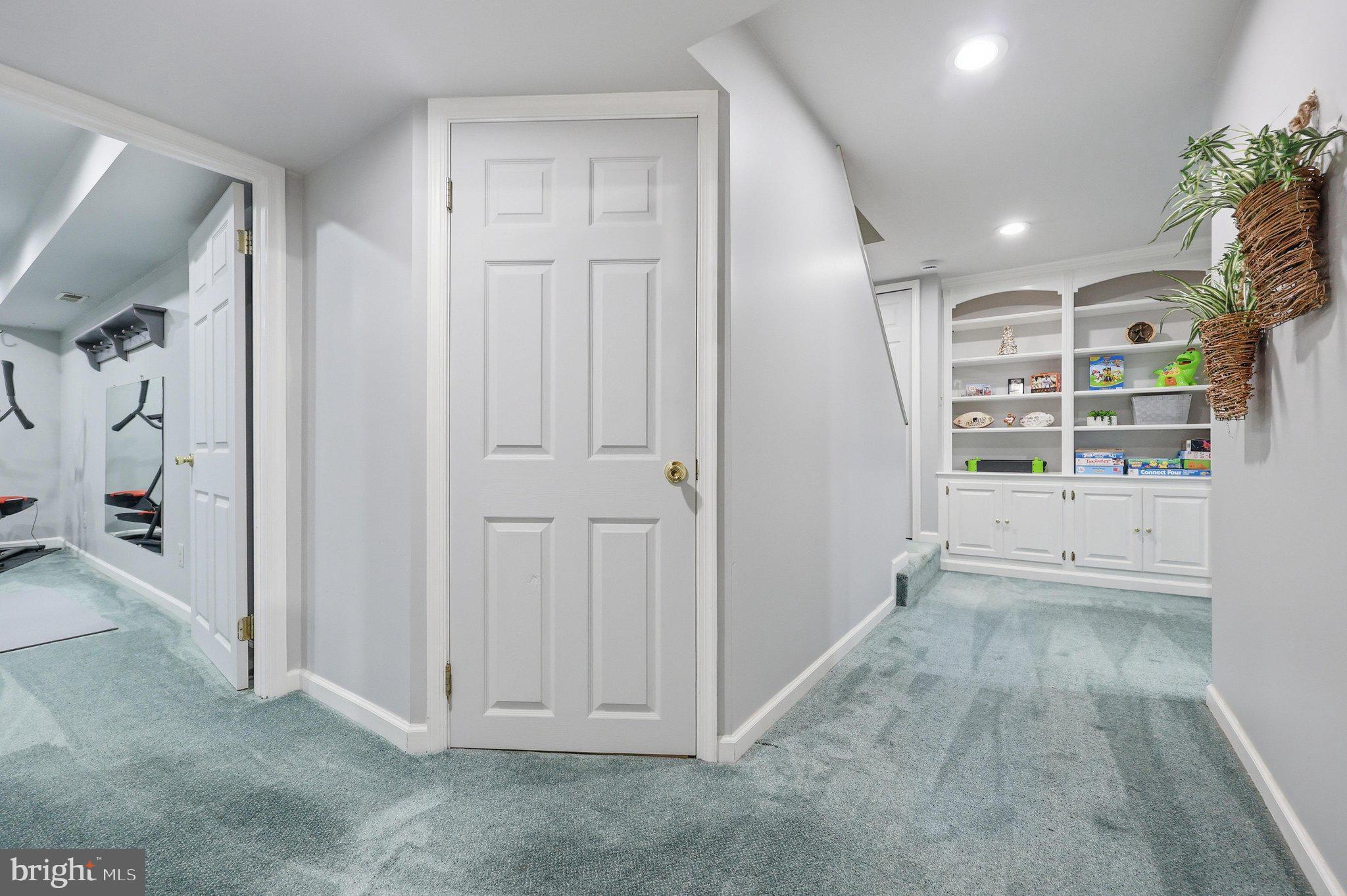 BEECH CREEK - Residential
