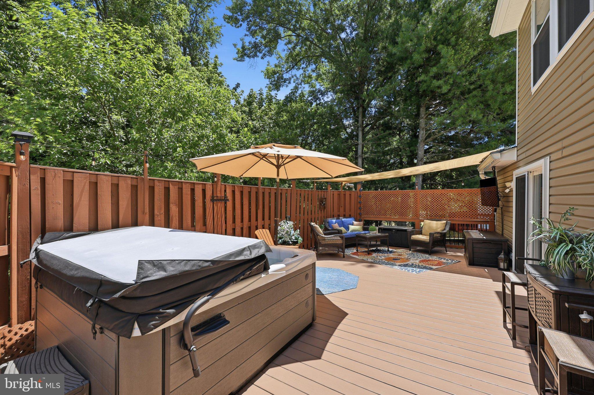 BEECH CREEK - Residential