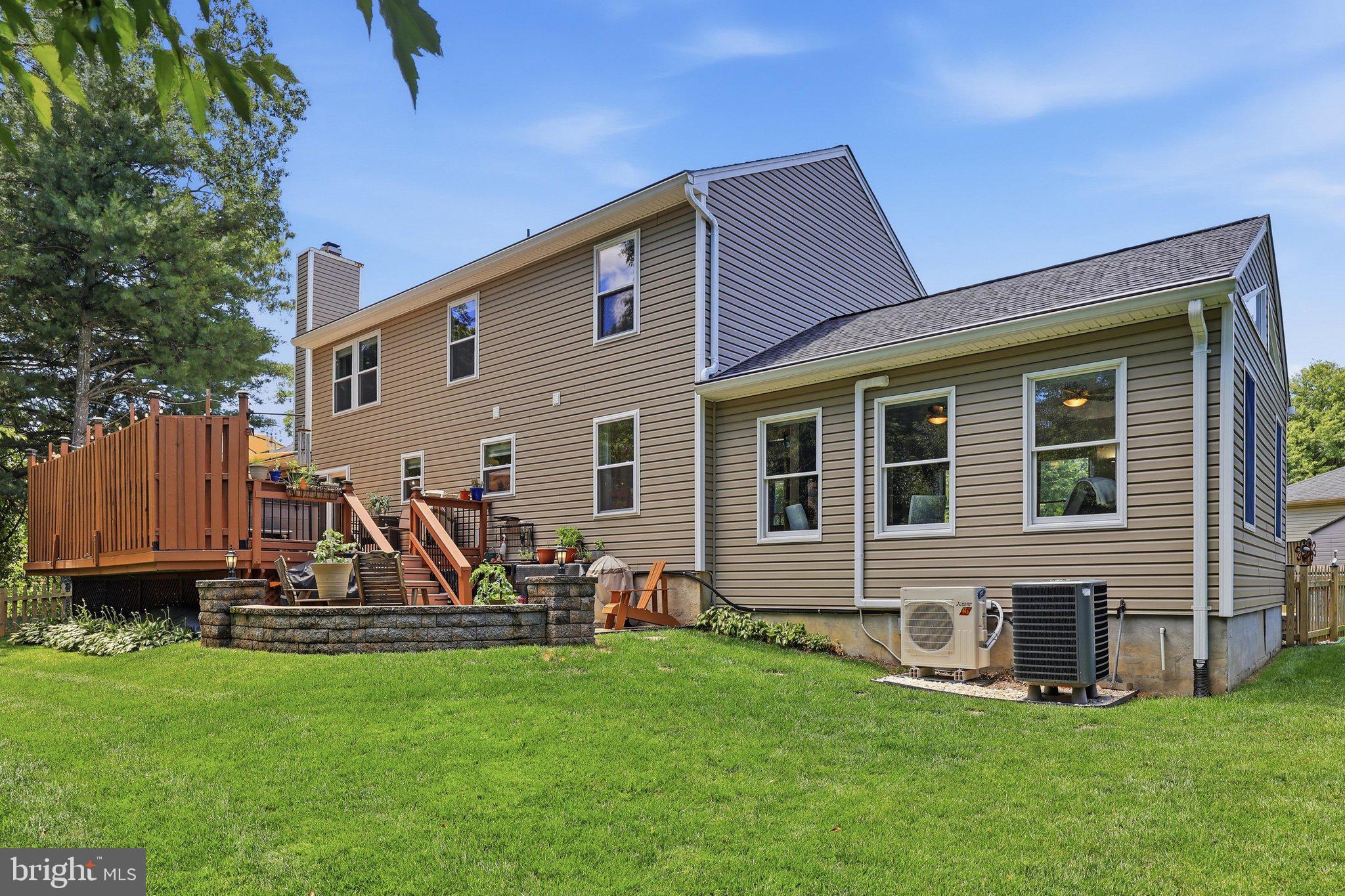 BEECH CREEK - Residential