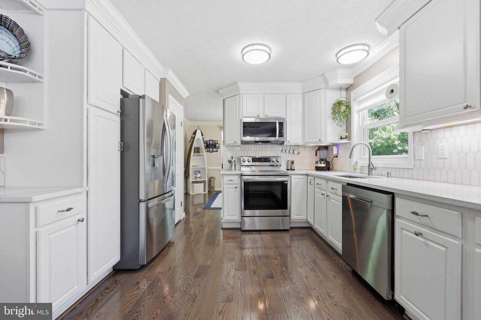 BEECH CREEK - Residential