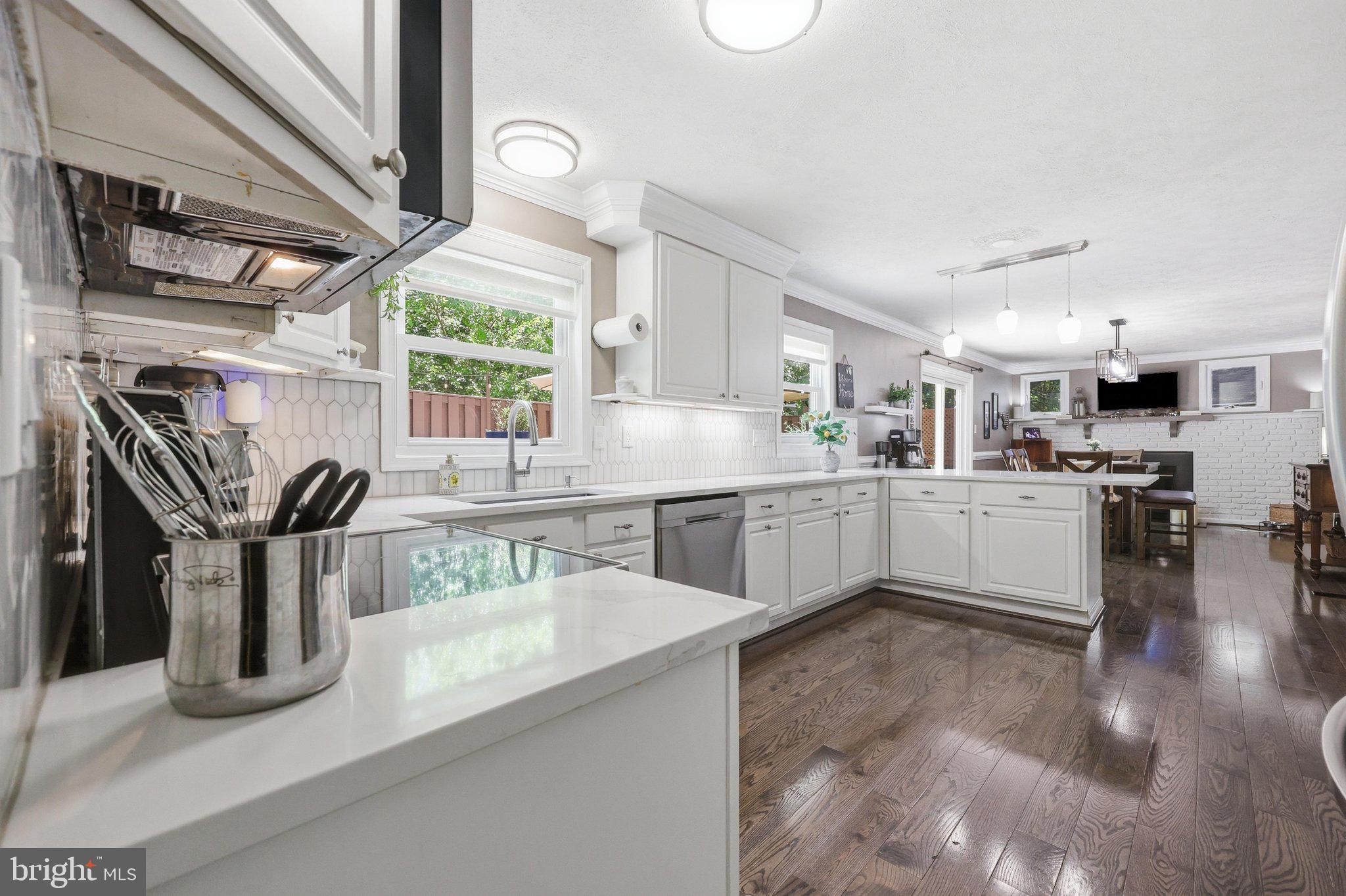 BEECH CREEK - Residential