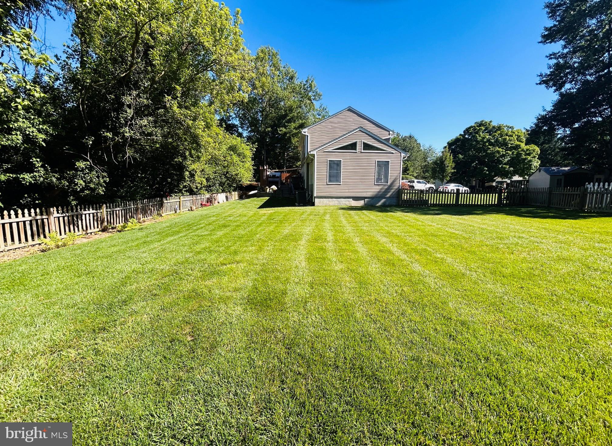 BEECH CREEK - Residential