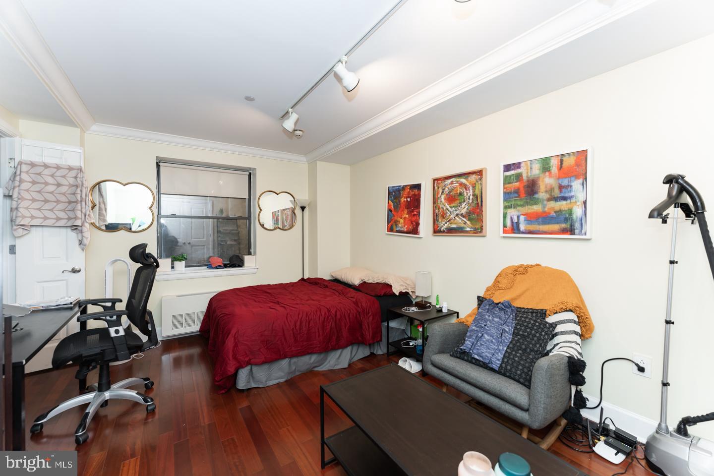 RITTENHOUSE SQUARE - Residential