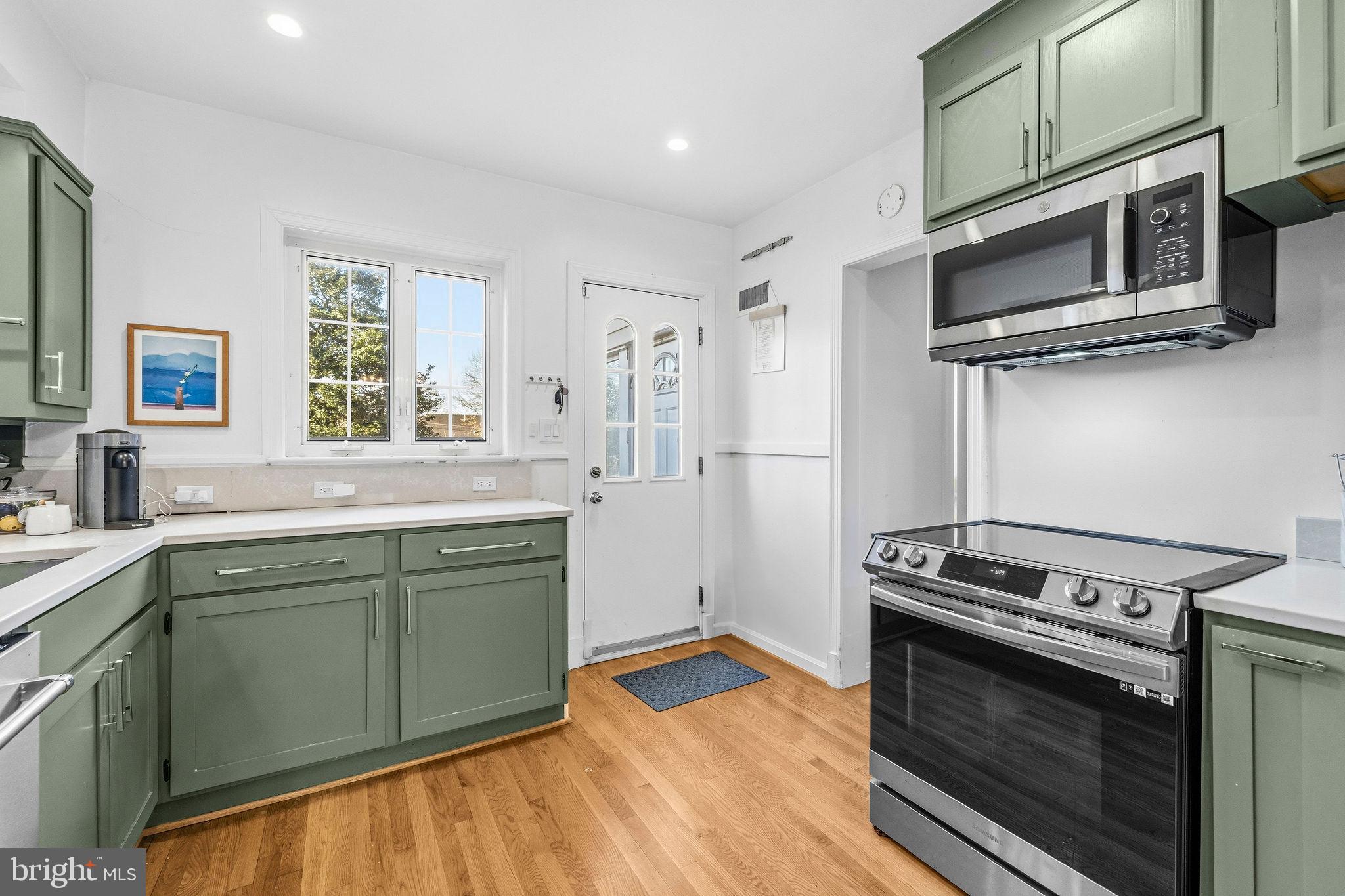 SPRING VALLEY - Residential
