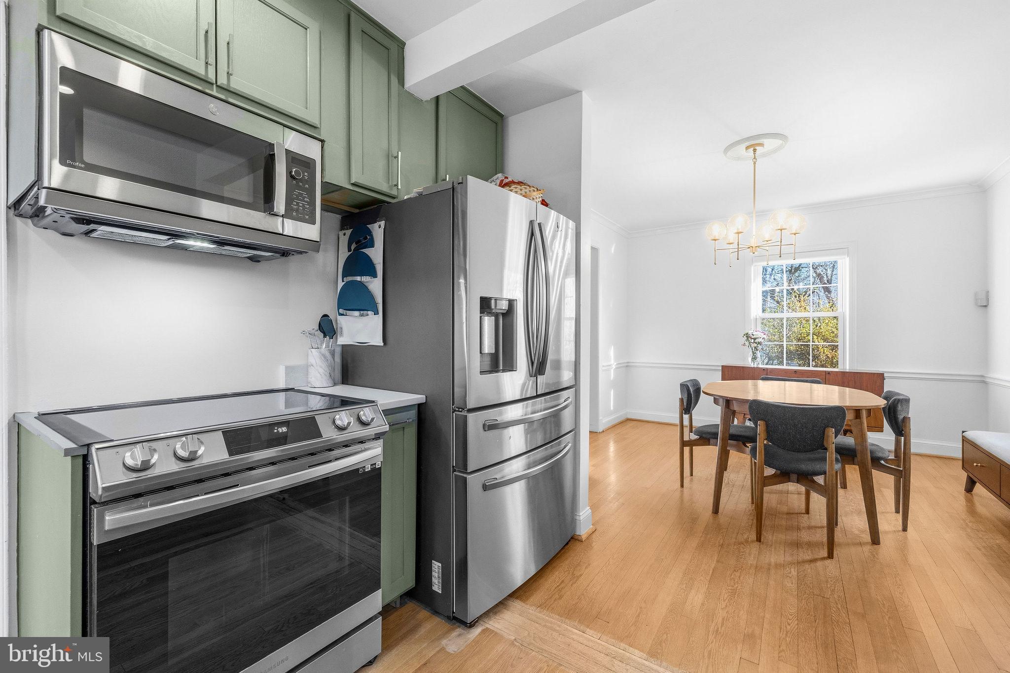 SPRING VALLEY - Residential