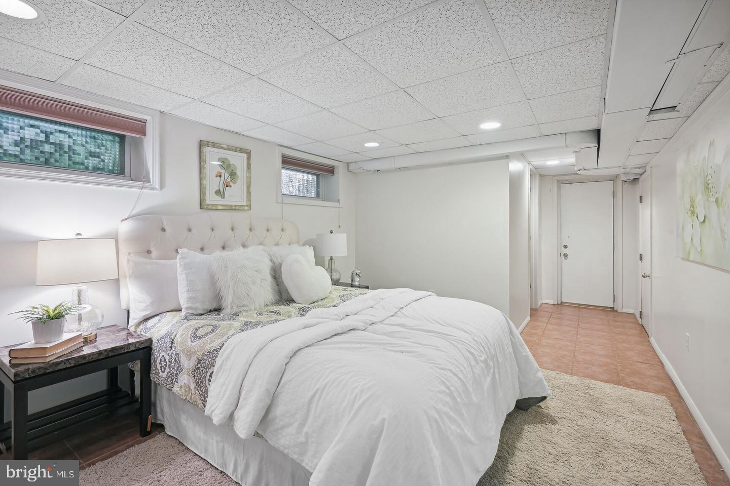 SPRING VALLEY - Residential