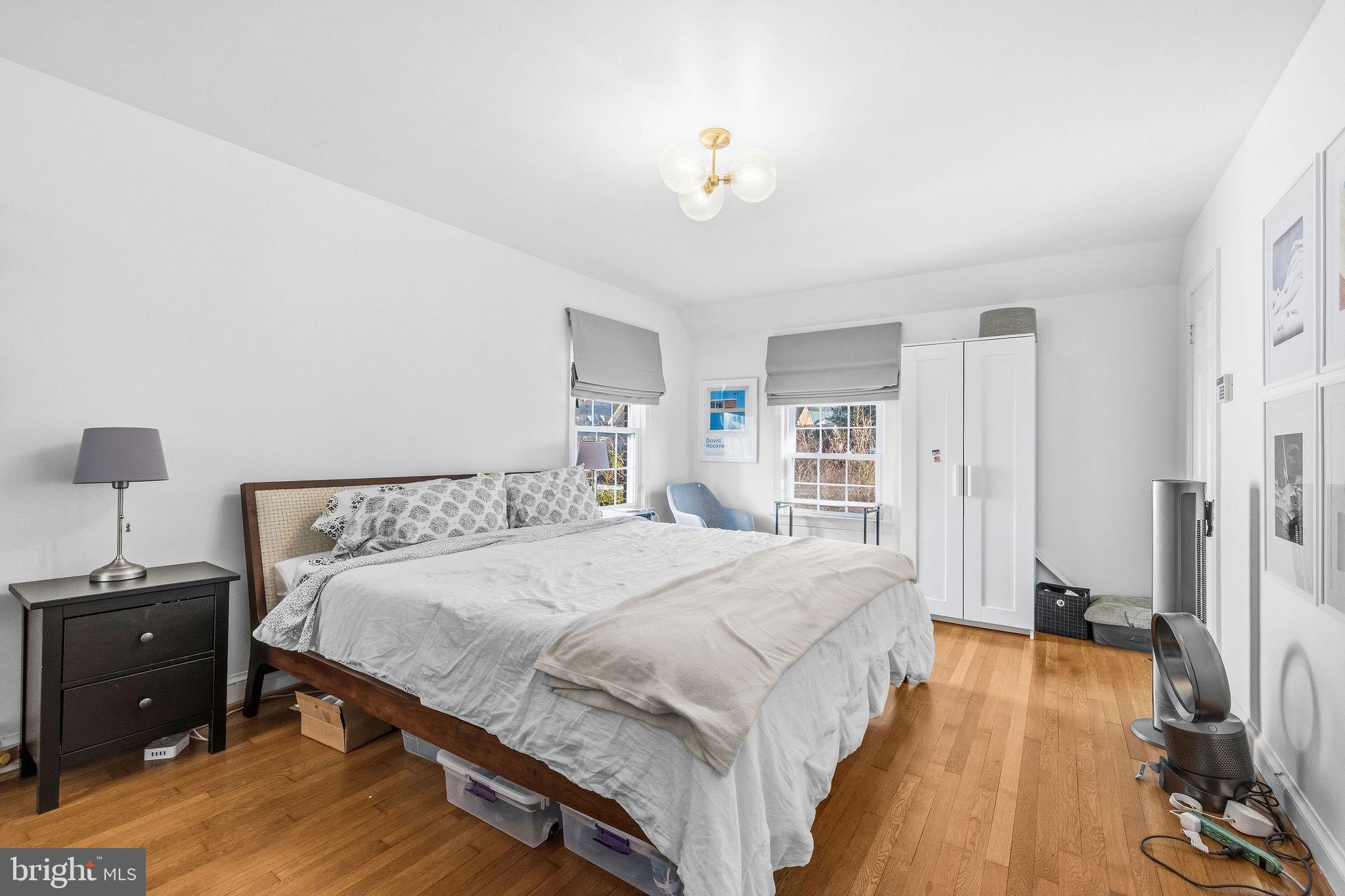 SPRING VALLEY - Residential