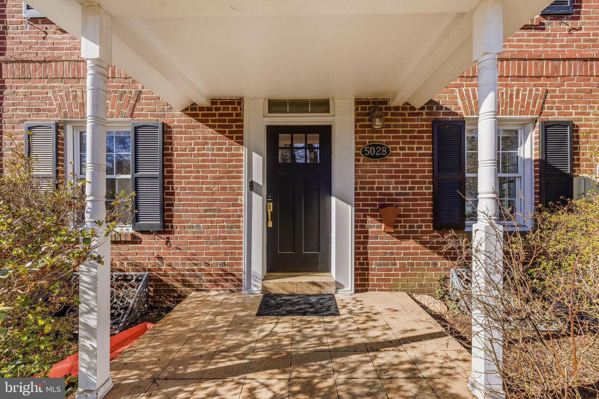 SPRING VALLEY - Residential