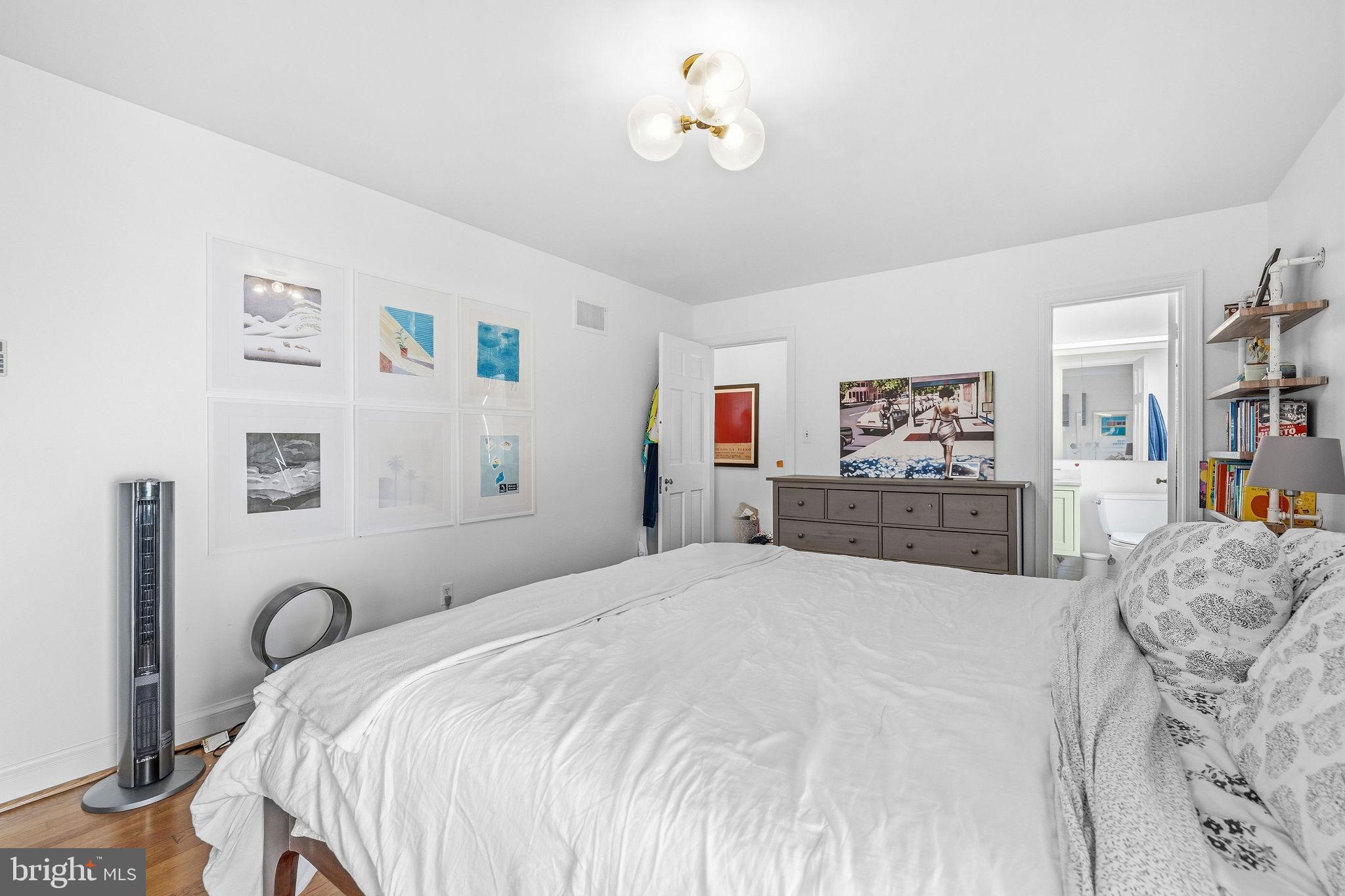 SPRING VALLEY - Residential