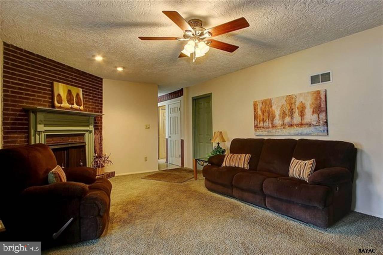 CAROL HEIGHTS - Residential