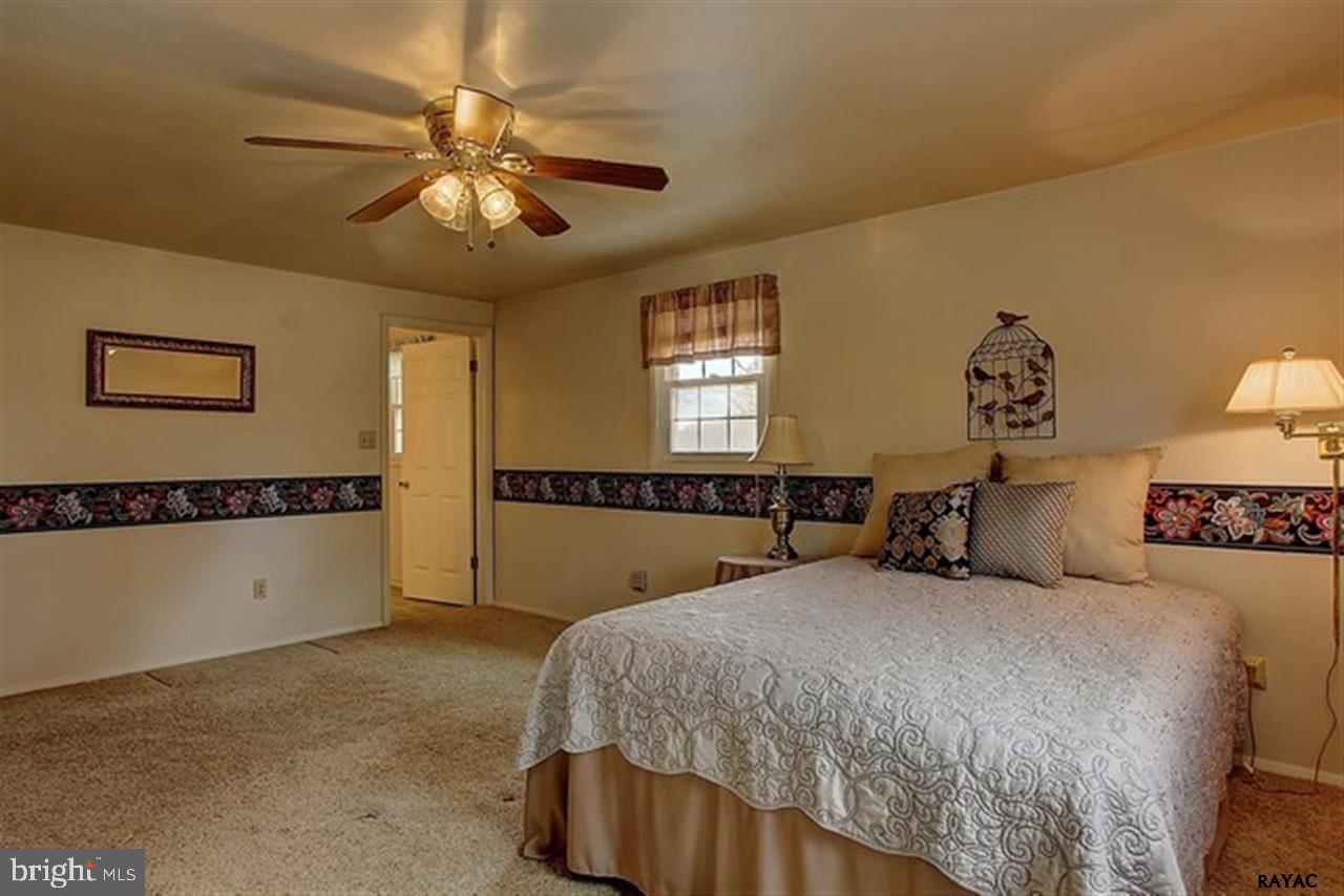 CAROL HEIGHTS - Residential