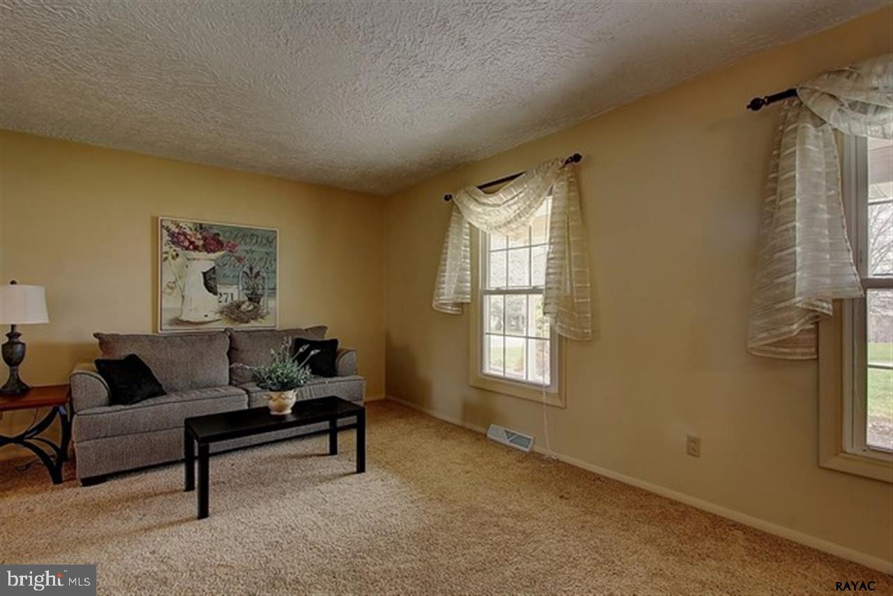 CAROL HEIGHTS - Residential