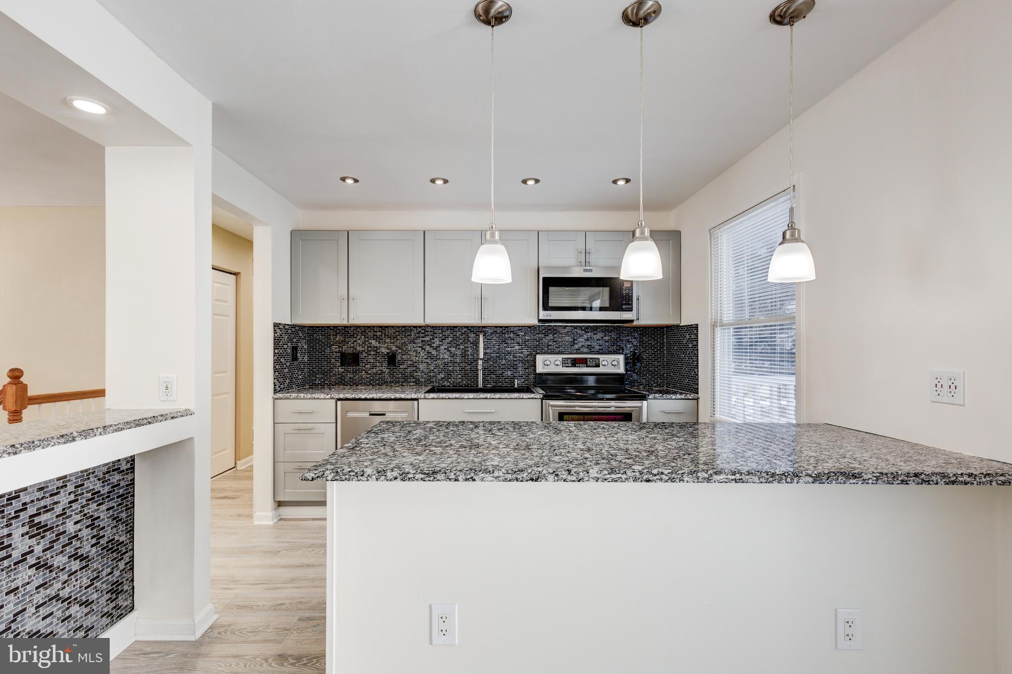 HILLTOP - Residential