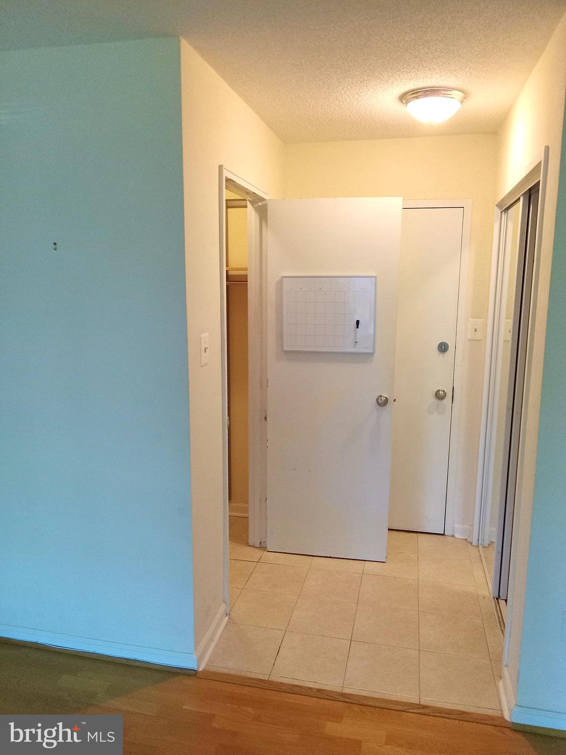 RADNOR - FORT MYER HEIGHTS - Residential