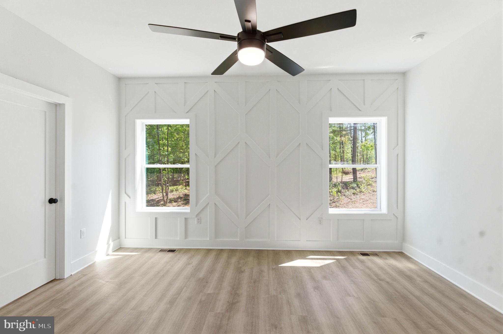 WINDFALL ACRES - Residential