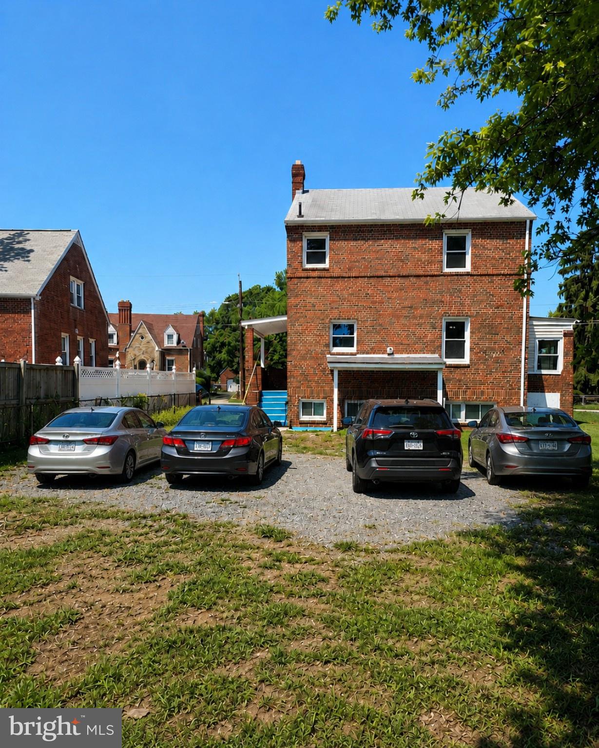 CROSIER GARDENS - Residential