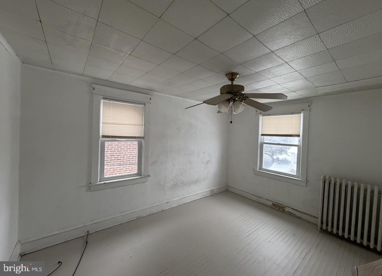 COLLINGDALE - Residential Income