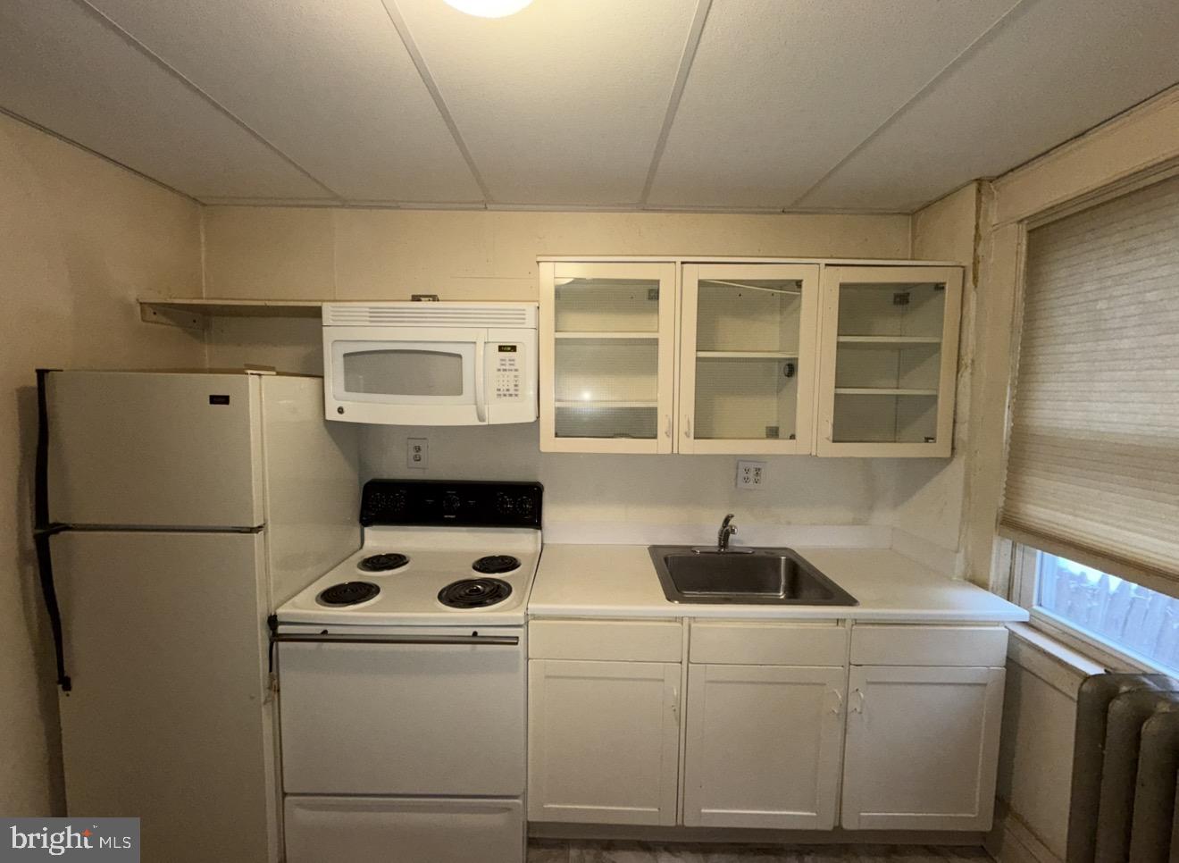 COLLINGDALE - Residential Income