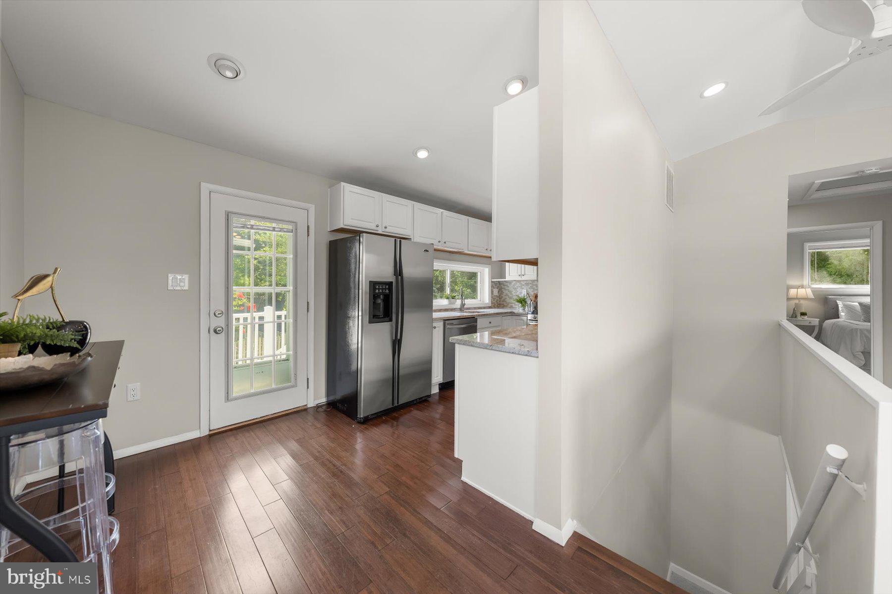 ROCK CREEK PALISADES - Residential