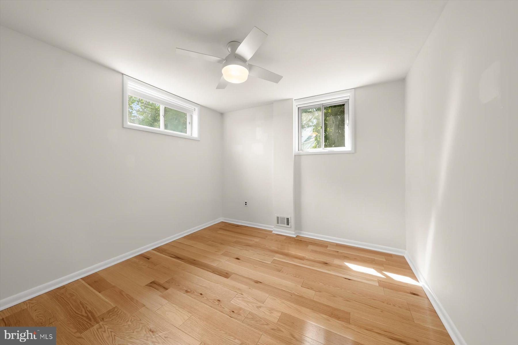 ROCK CREEK PALISADES - Residential