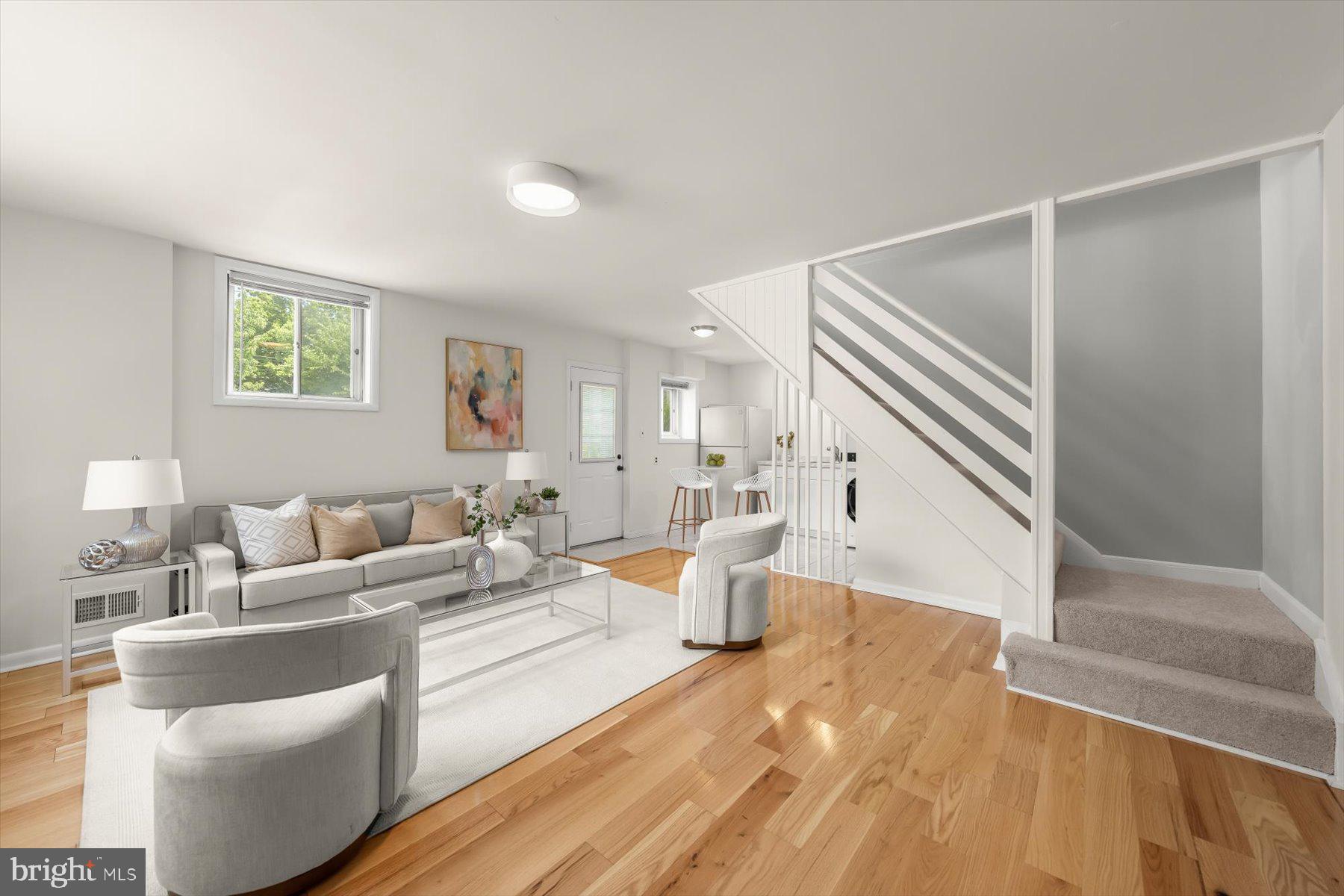 ROCK CREEK PALISADES - Residential