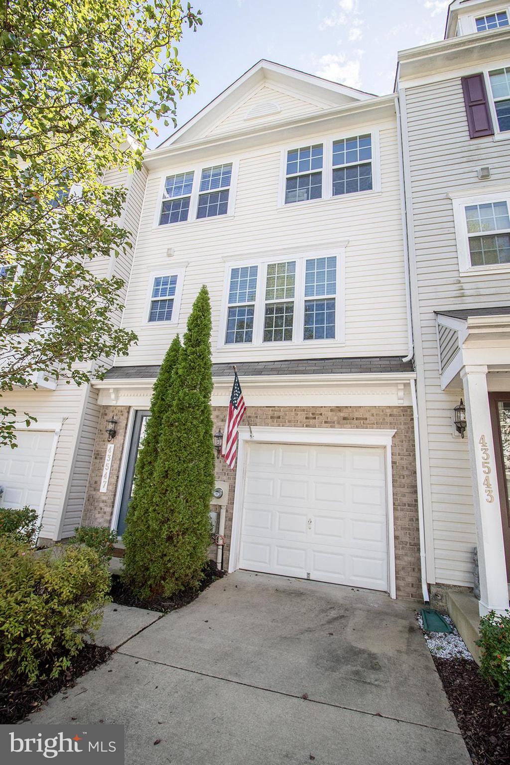 MAGNOLIA PARK AT WILDEWOOD - Residential