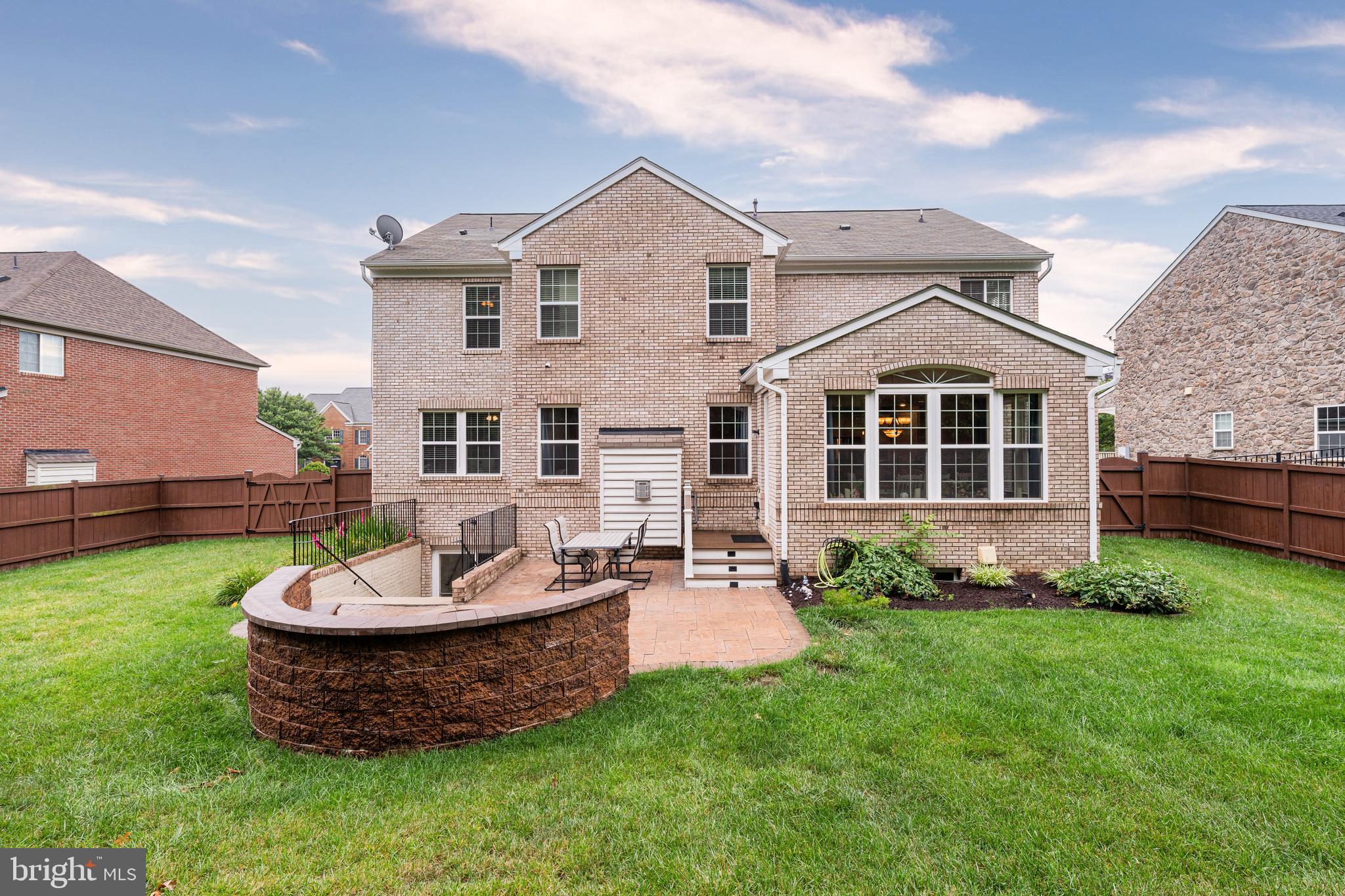THE REGENTS AT LAKE MANASSAS - Residential