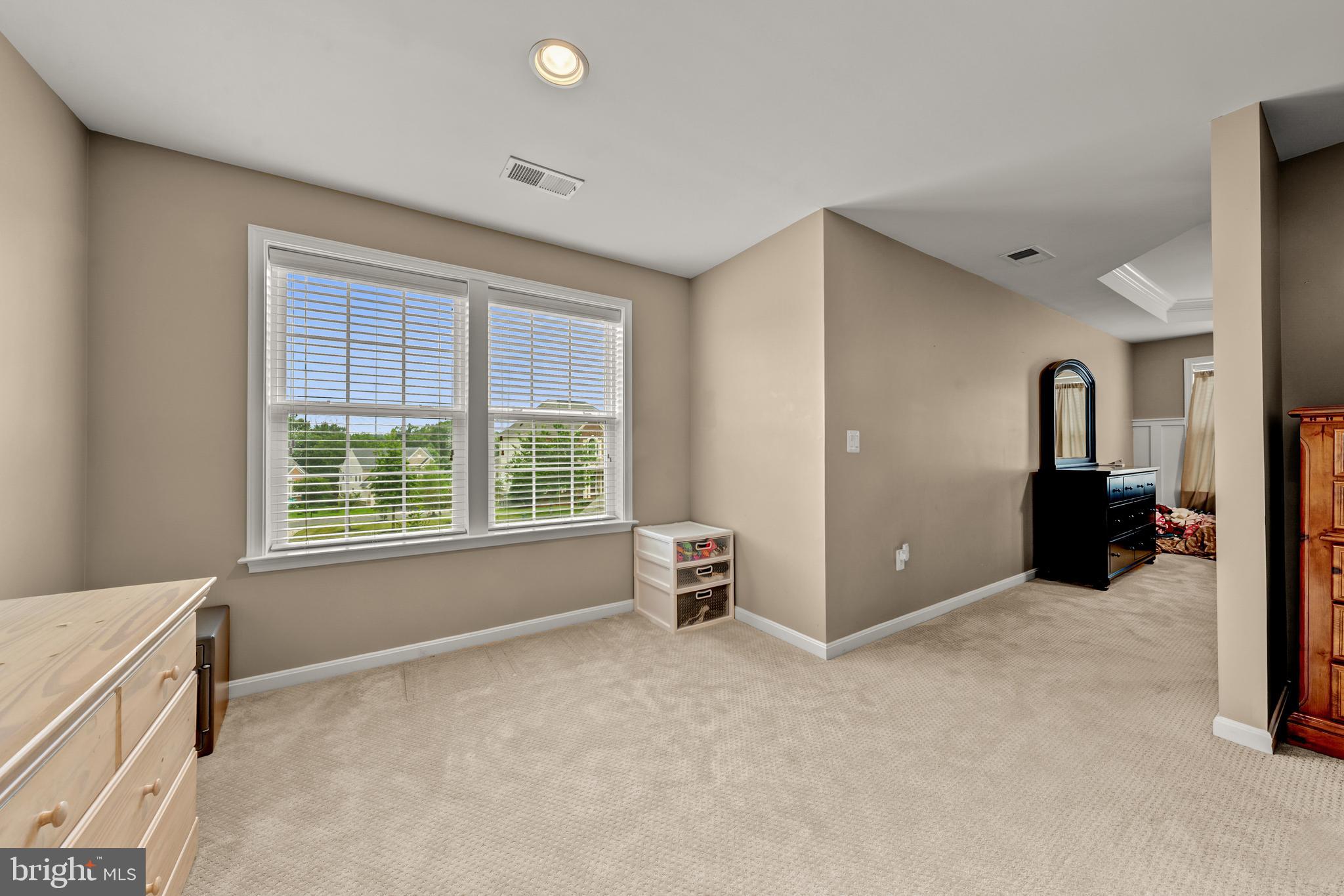 THE REGENTS AT LAKE MANASSAS - Residential