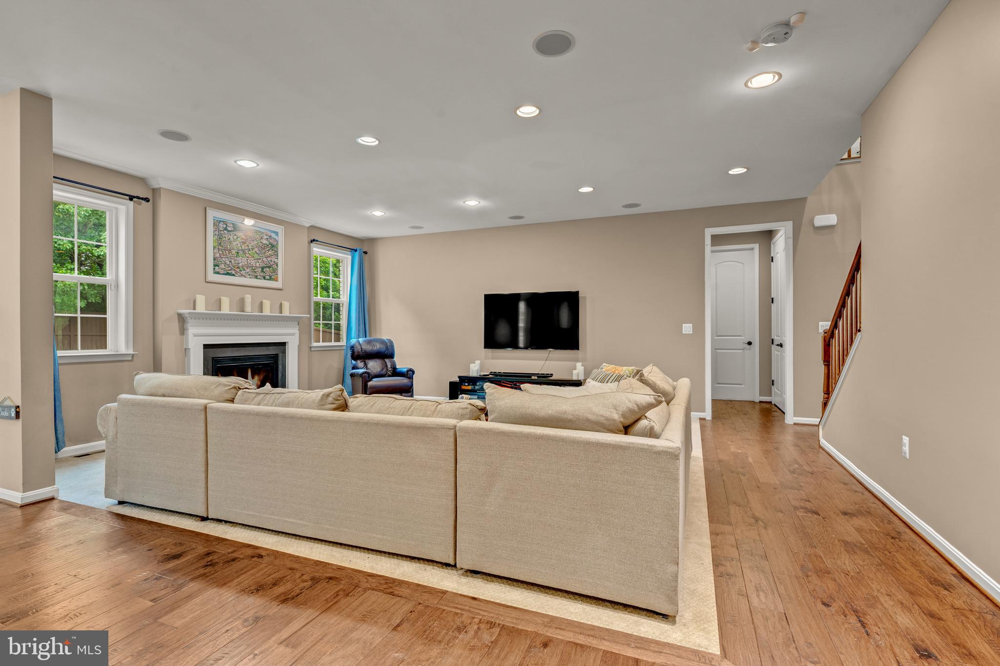 THE REGENTS AT LAKE MANASSAS - Residential