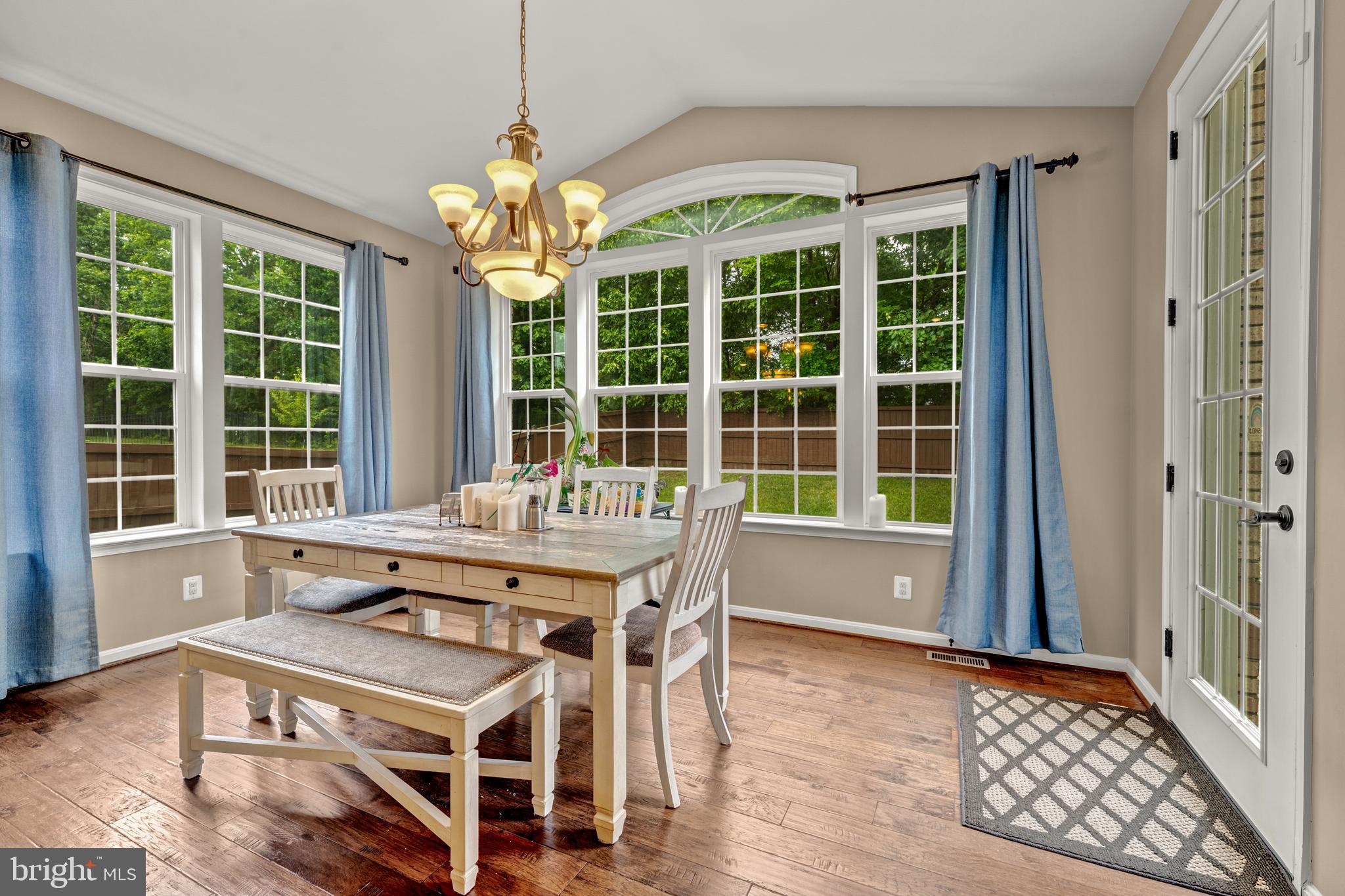THE REGENTS AT LAKE MANASSAS - Residential
