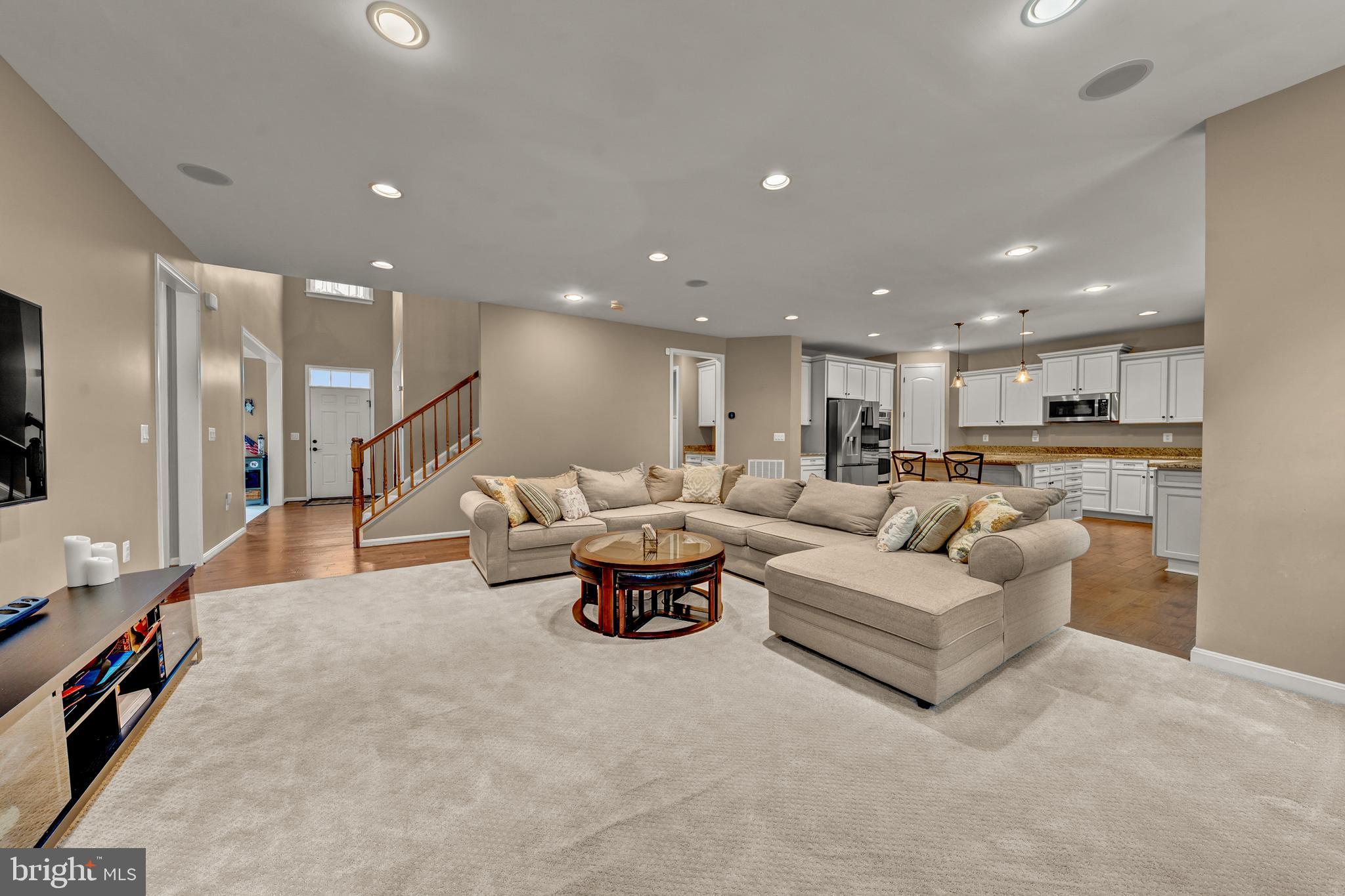 THE REGENTS AT LAKE MANASSAS - Residential