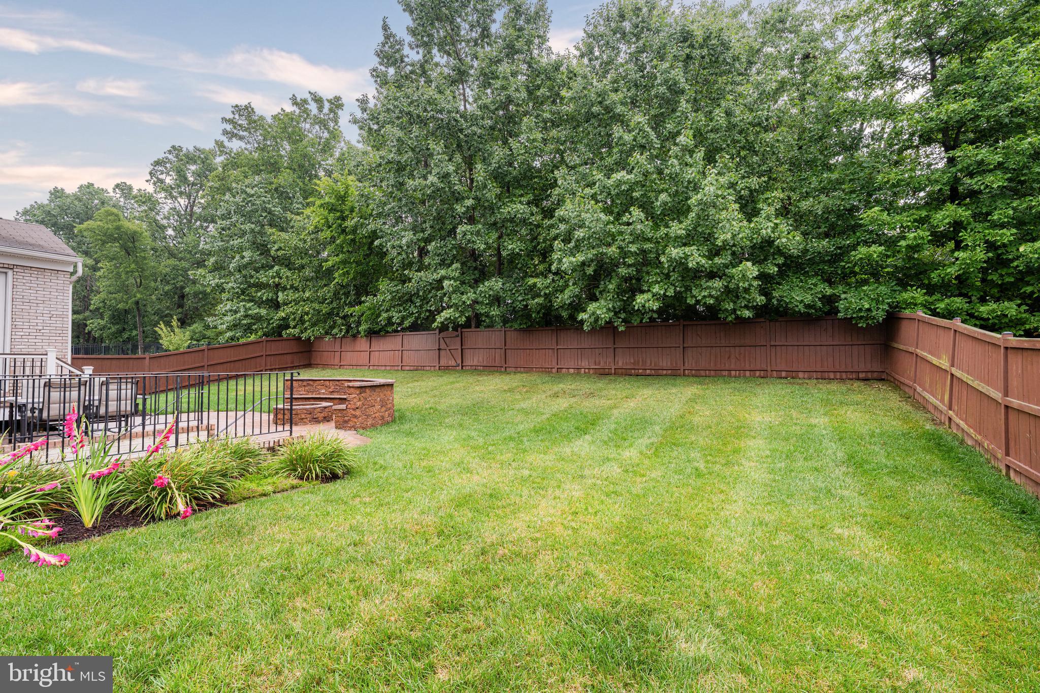 THE REGENTS AT LAKE MANASSAS - Residential