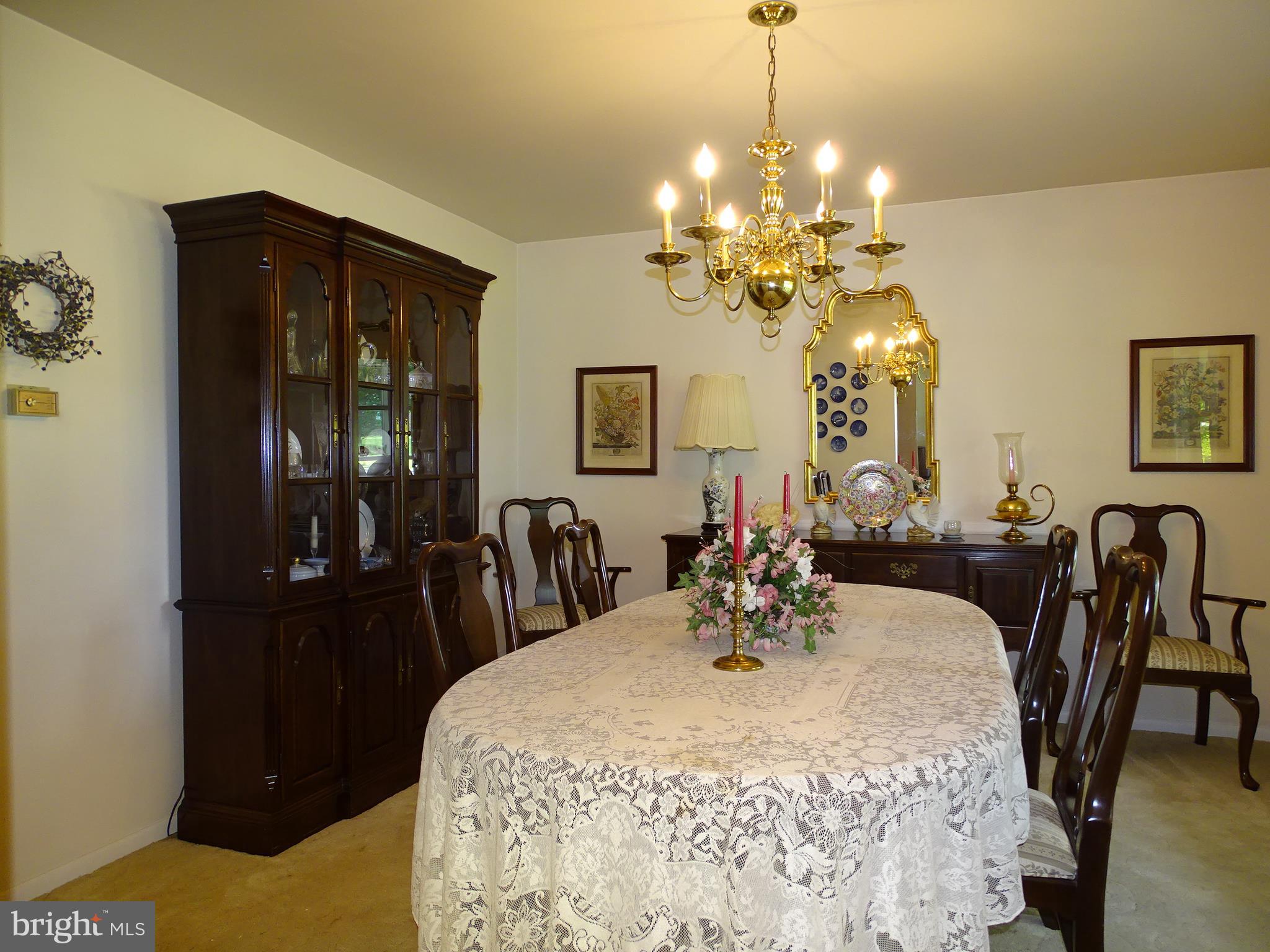 OUTDOOR COUNTRY CLUB - Residential