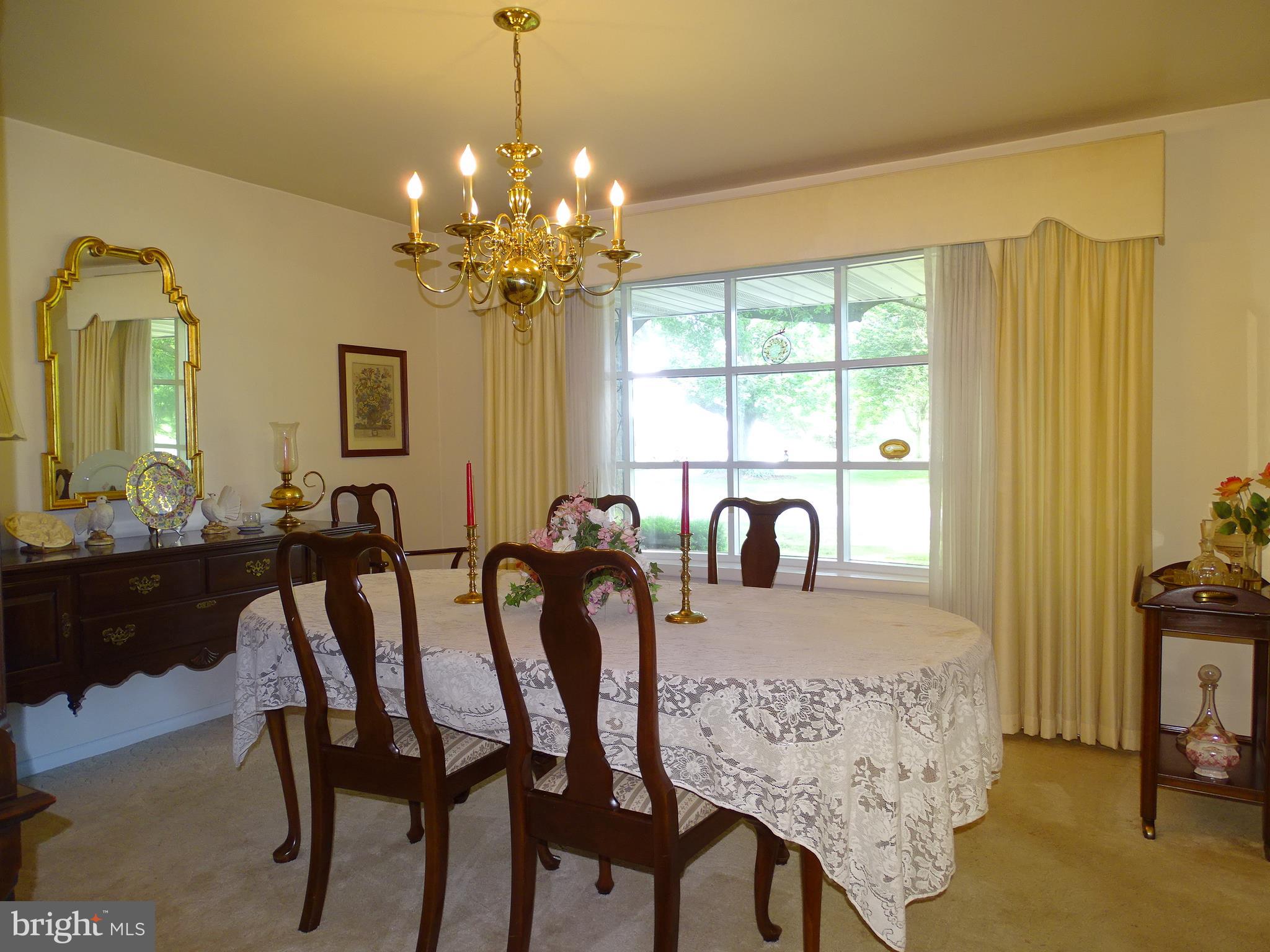 OUTDOOR COUNTRY CLUB - Residential